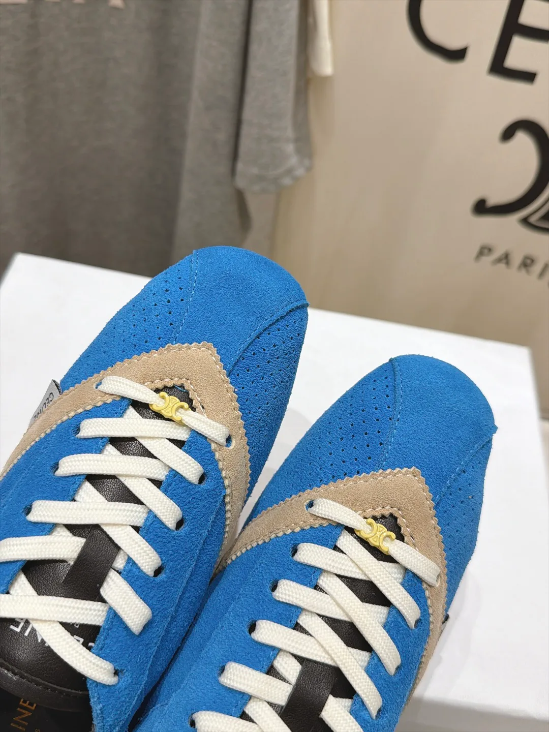 Women's Sneakers CELINE 17928061