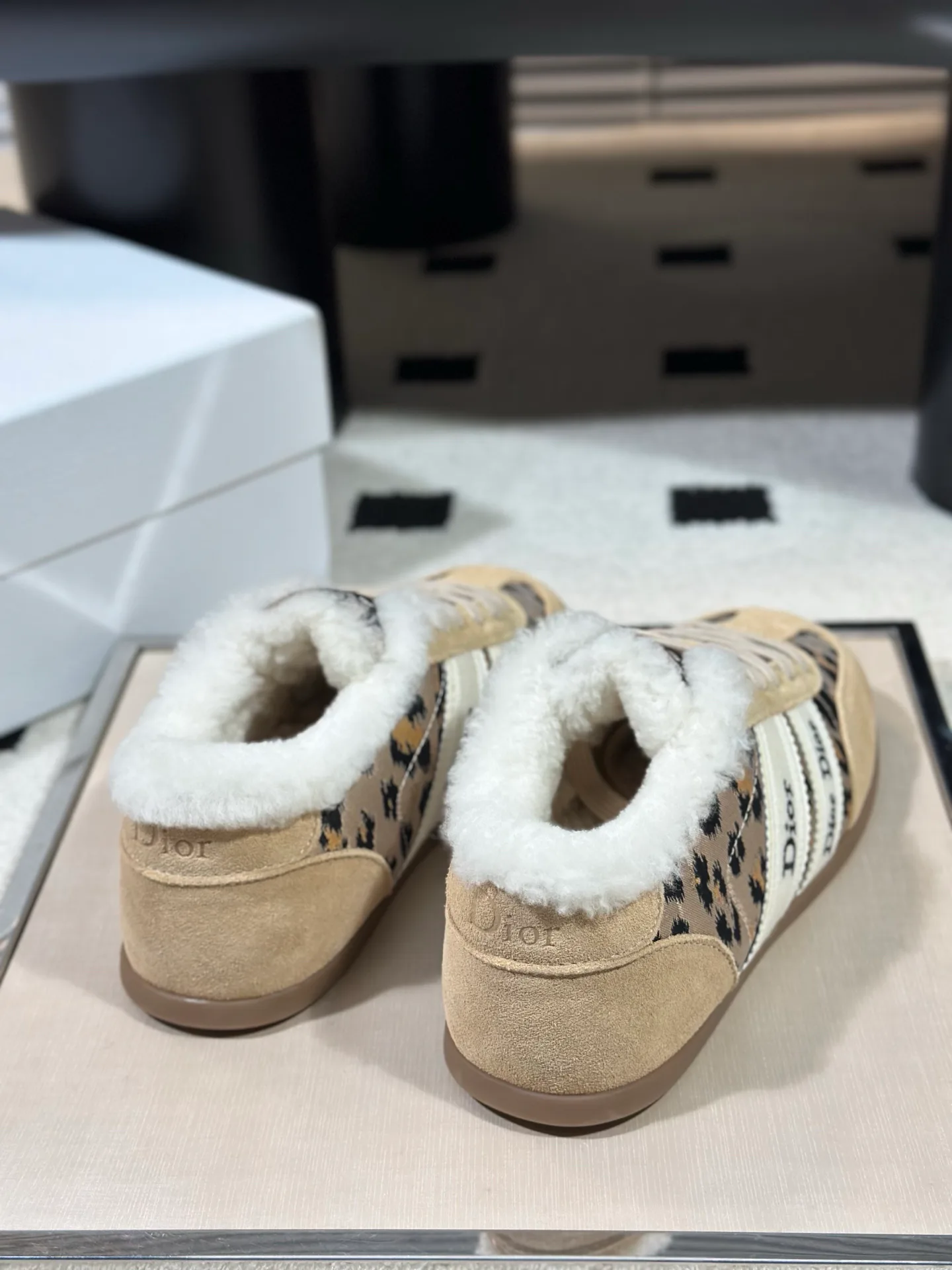 Women's Sneakers CHRISTIAN DIOR 18366773