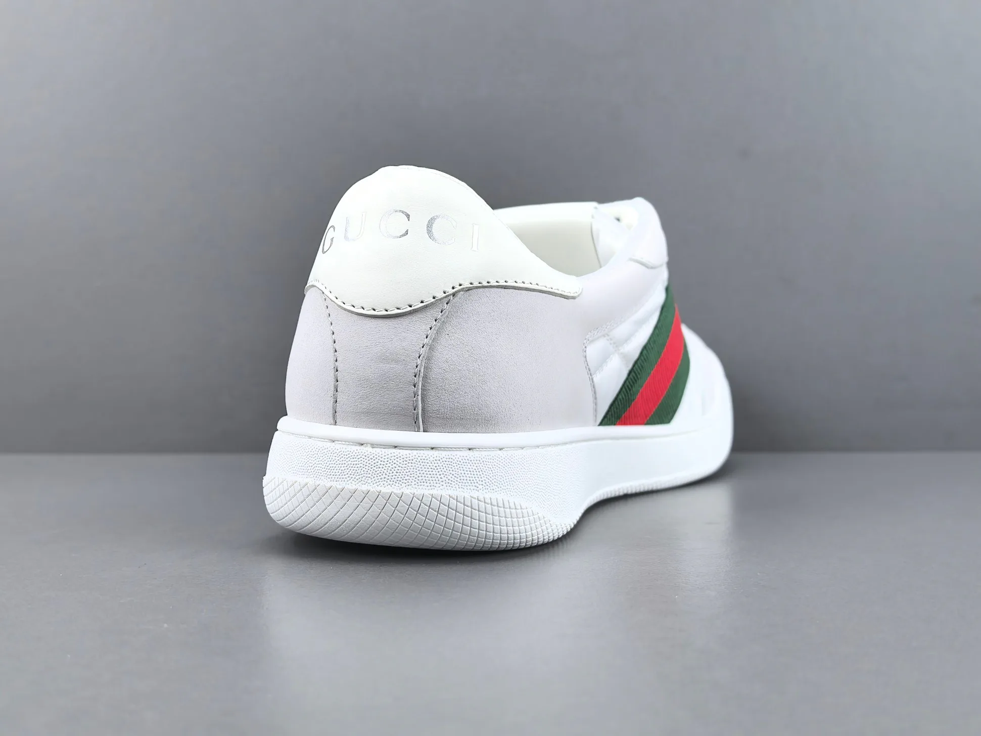 Women's Sneakers GUCCI 18552280