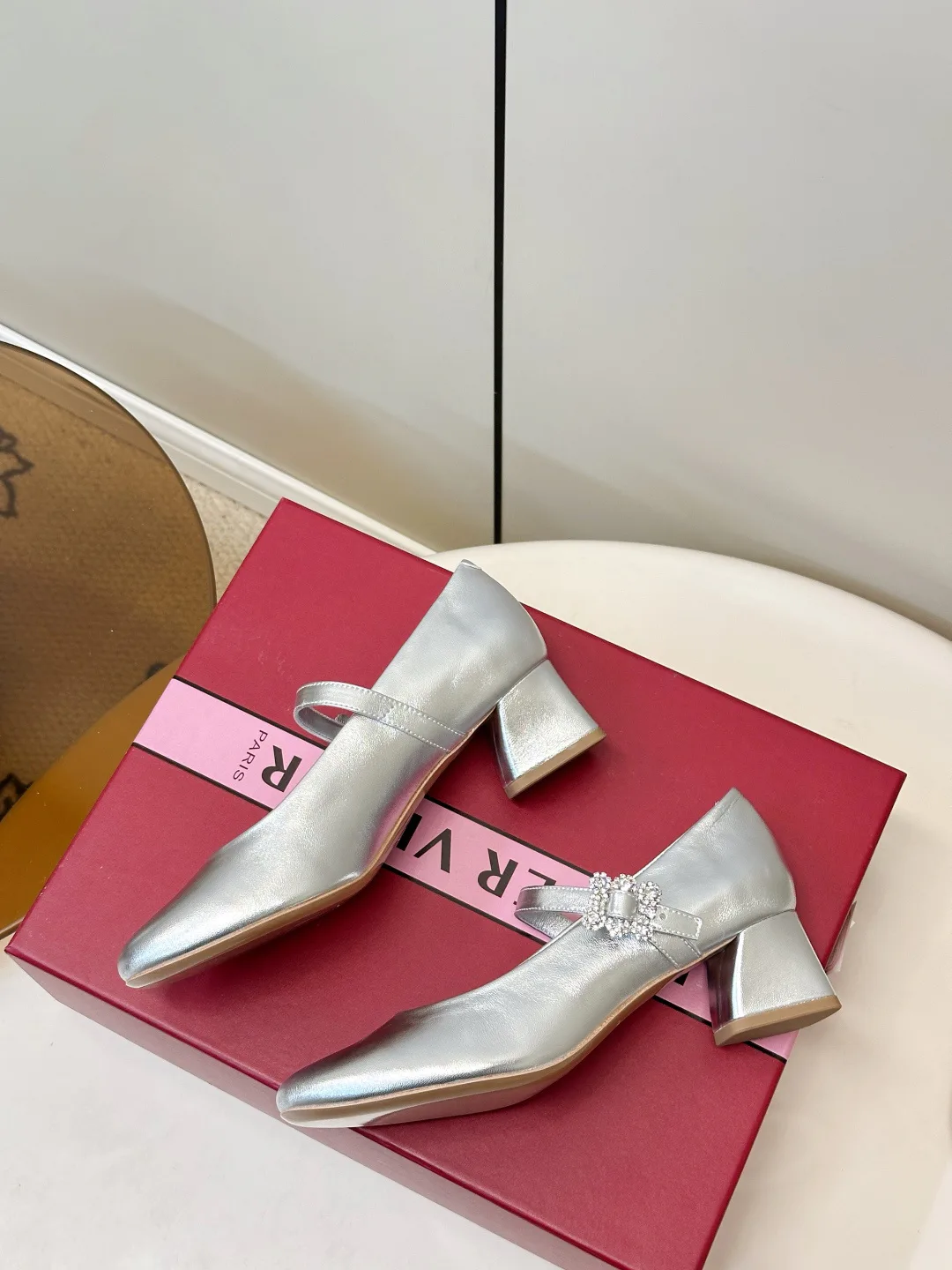 Women's Heels ROGER VIVIER 18397609