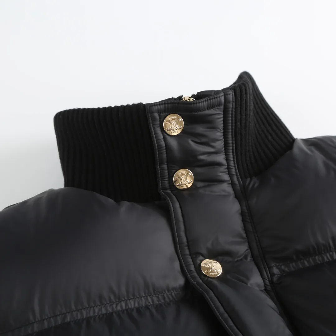Women's Jackets And Down Jackets CELINE 18022672