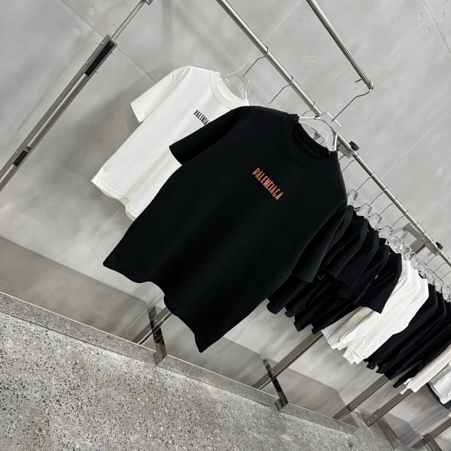 Men's T-Shirts BALENCIAGA 17881220