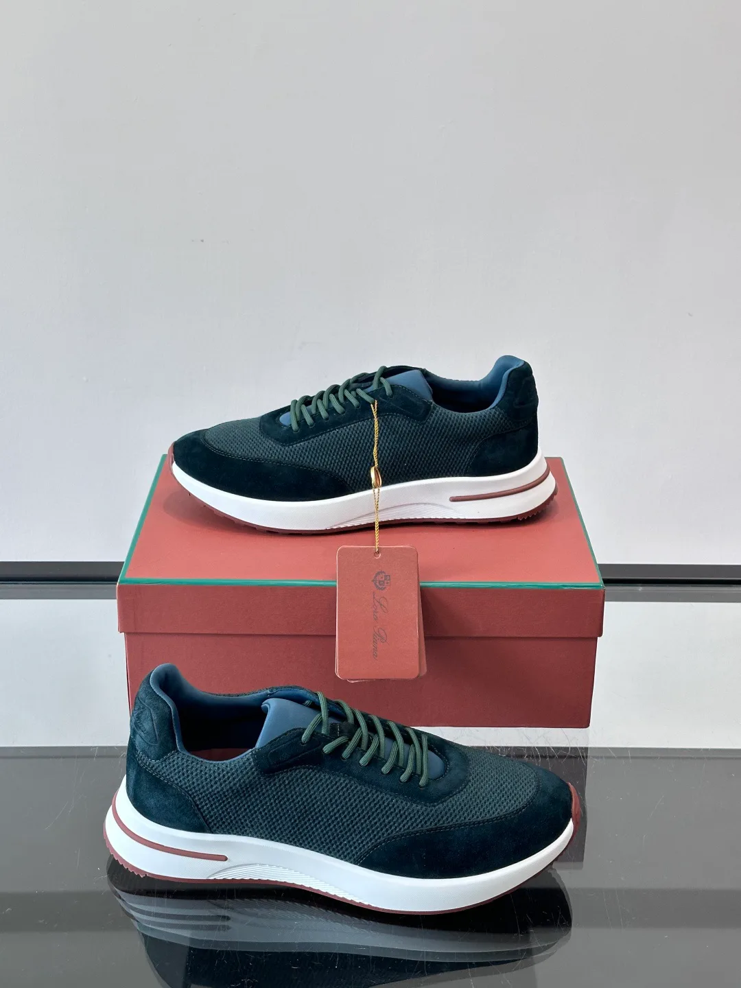 Men's Sneakers LORO PIANA 17730622