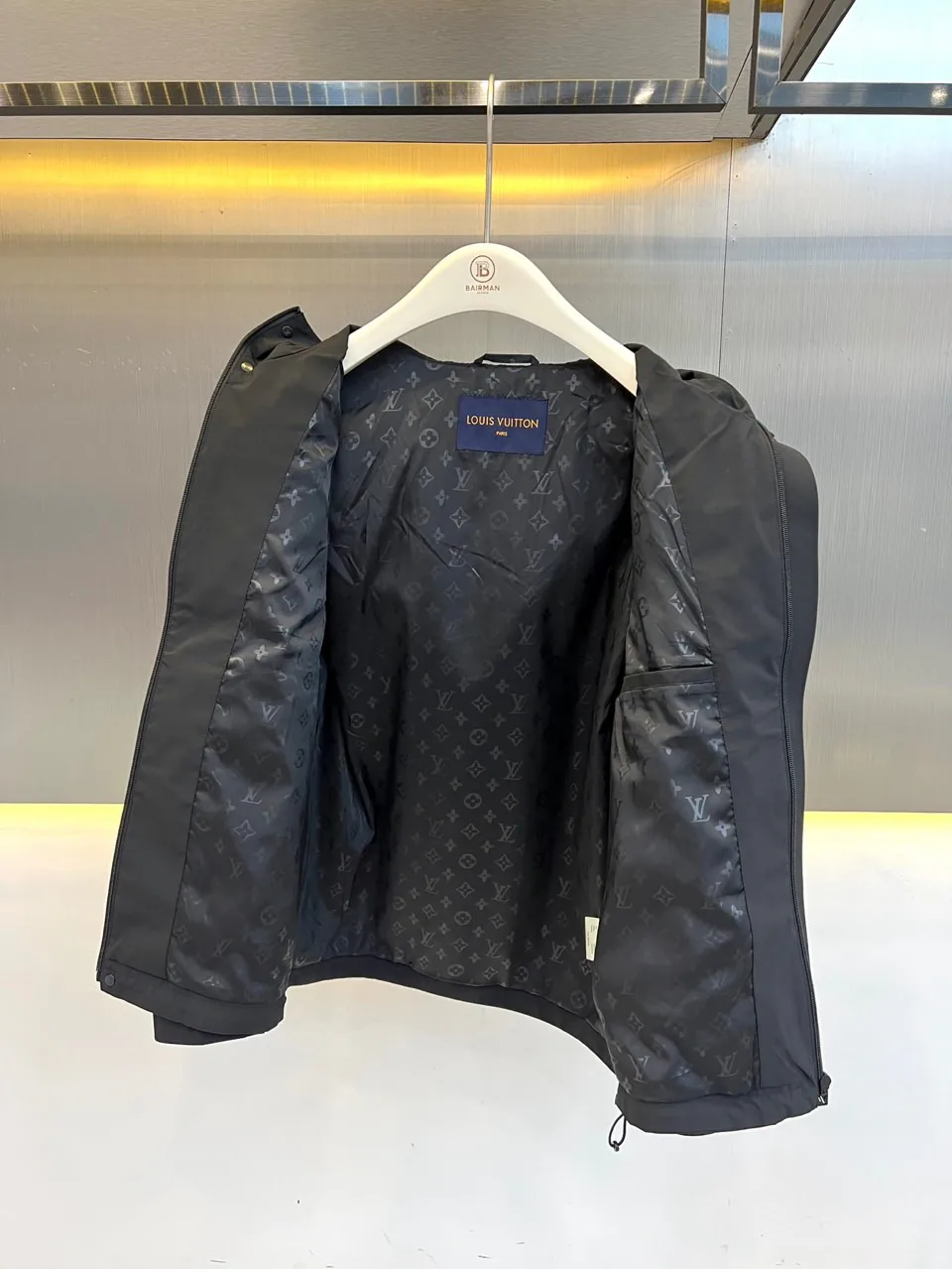 Men's Jackets And Down Jackets LOUIS VUITTON 18416784