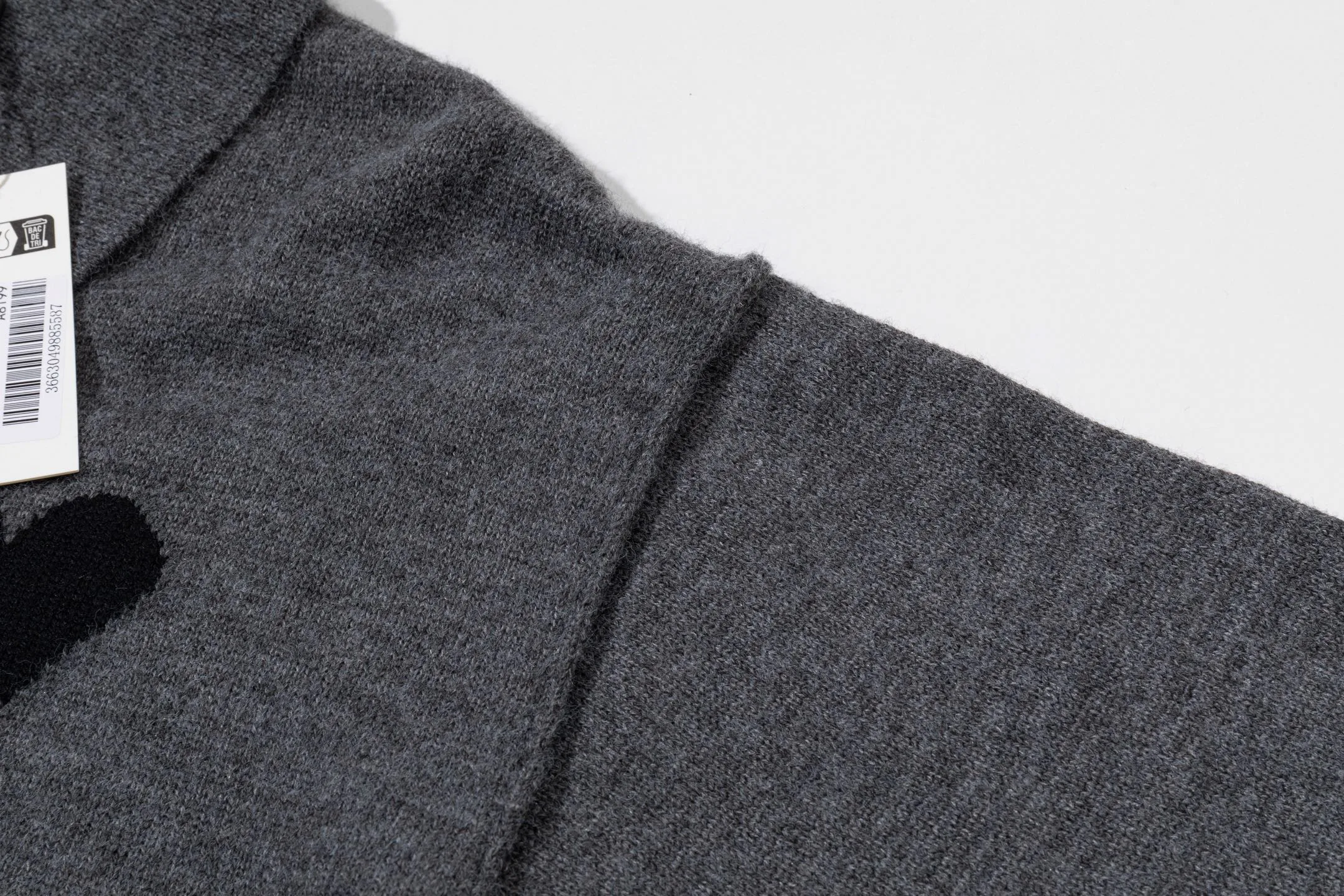 Men's Jumpers And Sweaters AMI PARIS 18483886