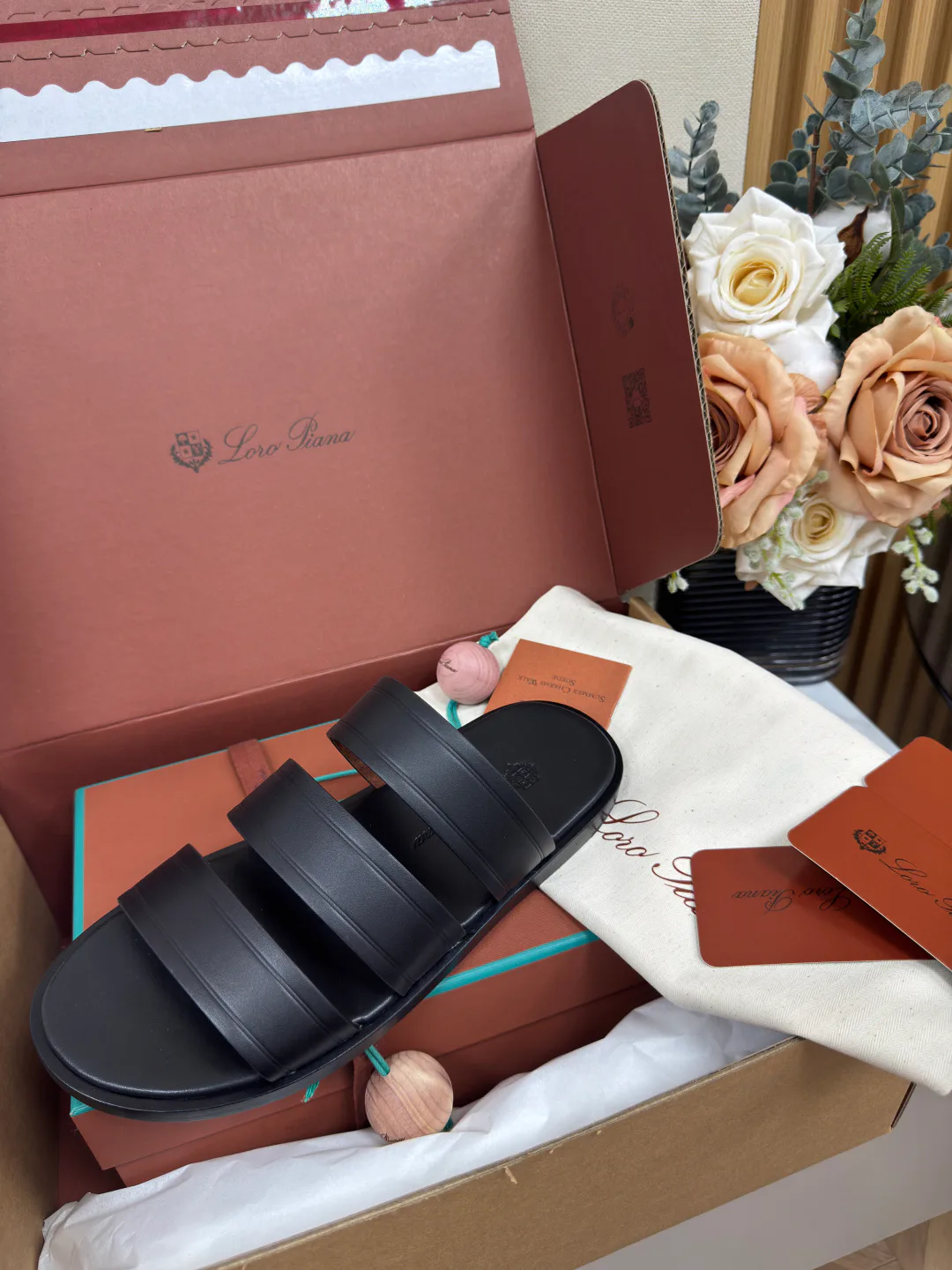 Men's Sandals LORO PIANA 18101585