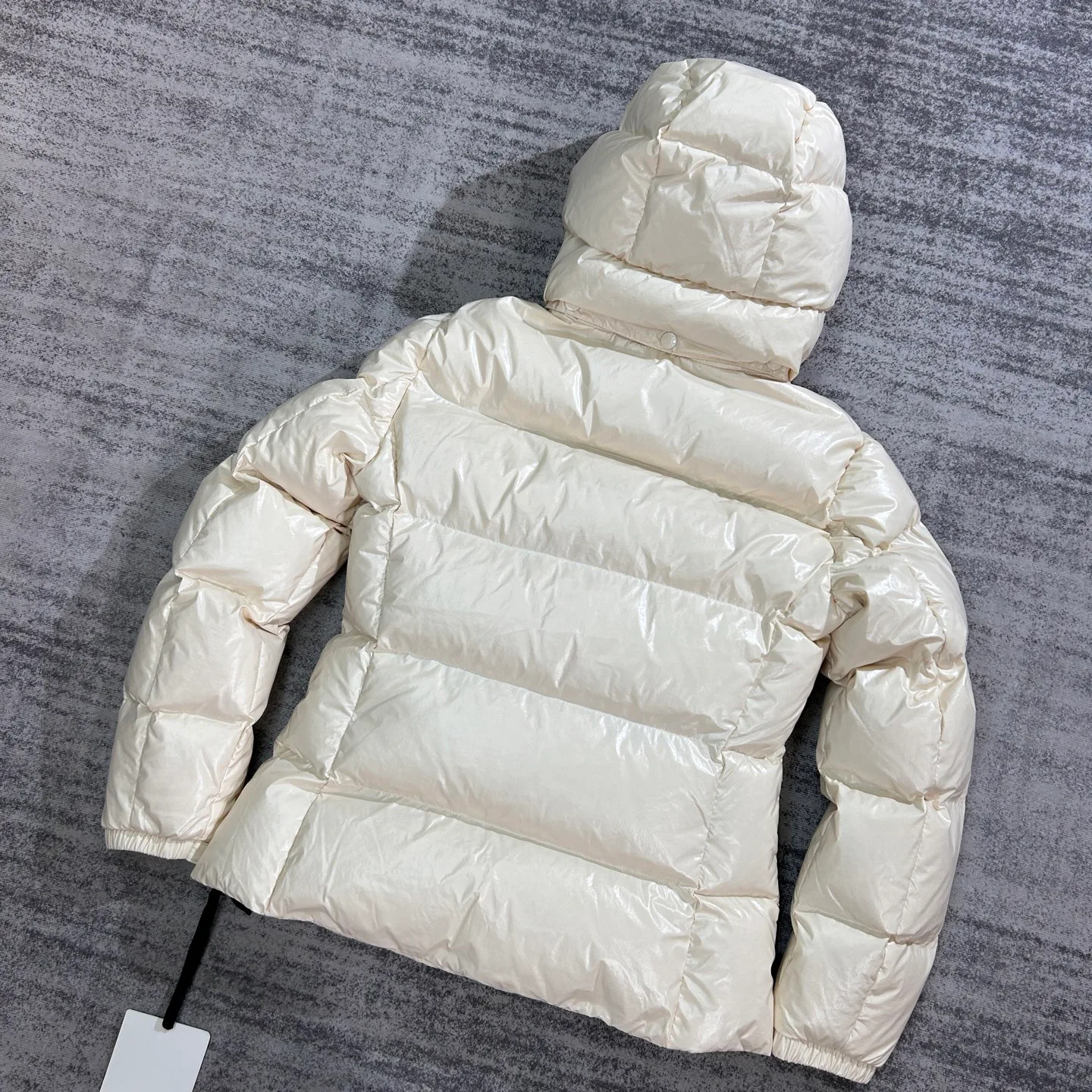 Women's Jackets And Down Jackets MONCLER 18134536