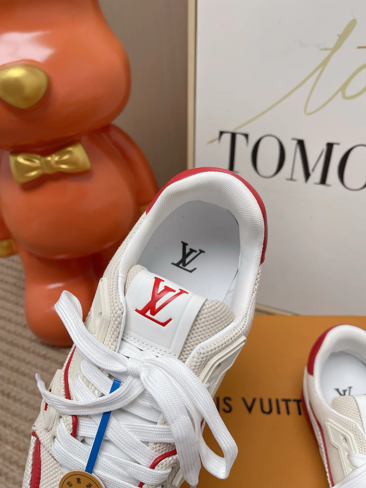 Men's Sneakers LOUIS VUITTON 17449385