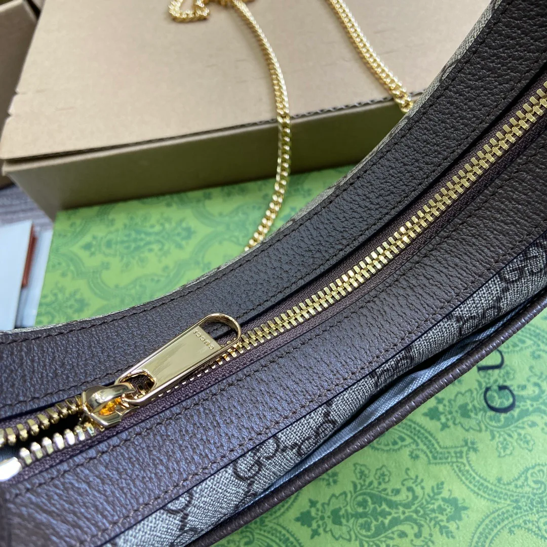 Women's Classic Handbags GUCCI 17949125