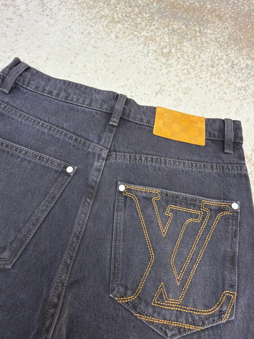 Men's Jeans LOUIS VUITTON 17480564