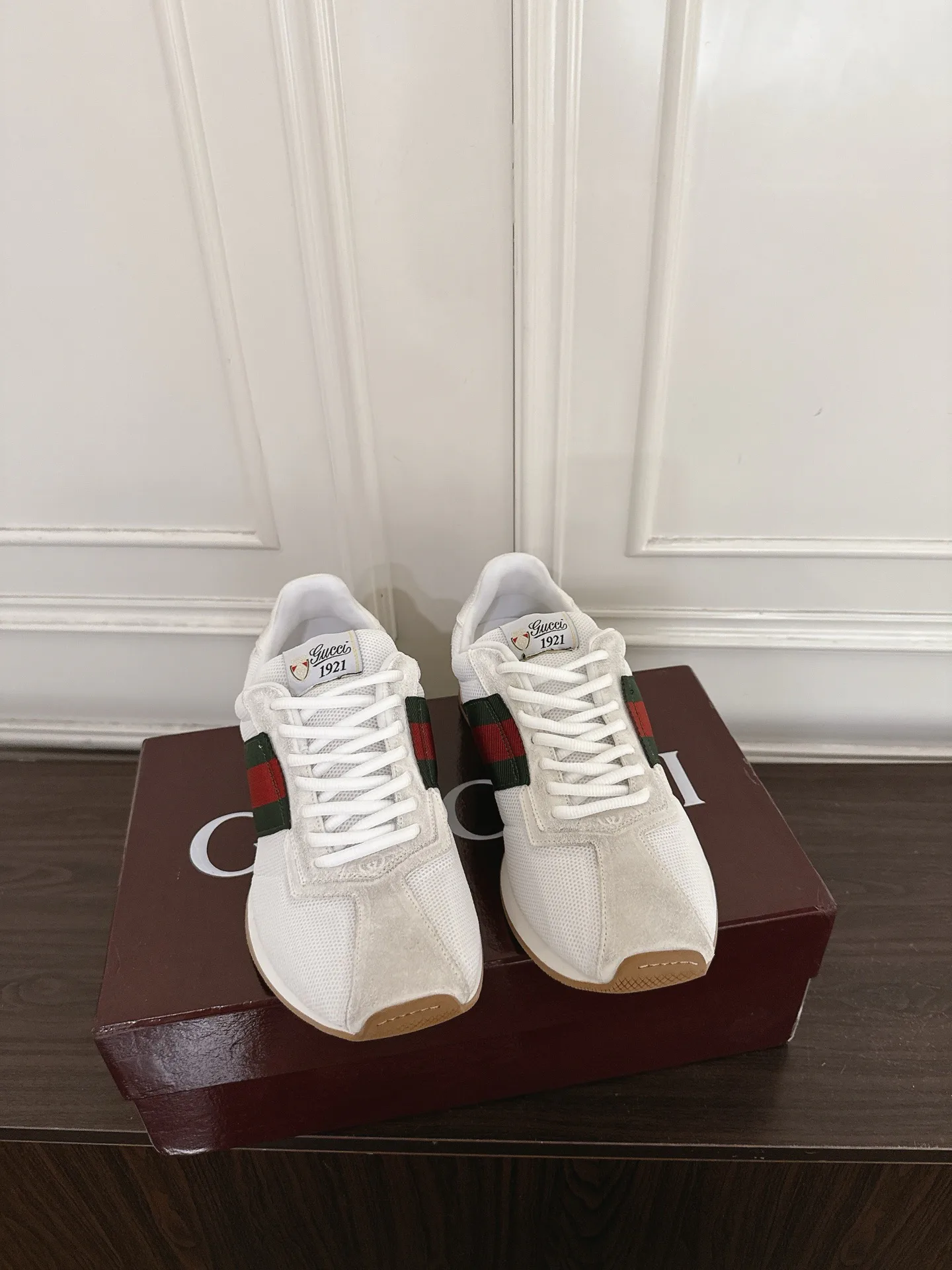 Women's Sneakers GUCCI 17946890