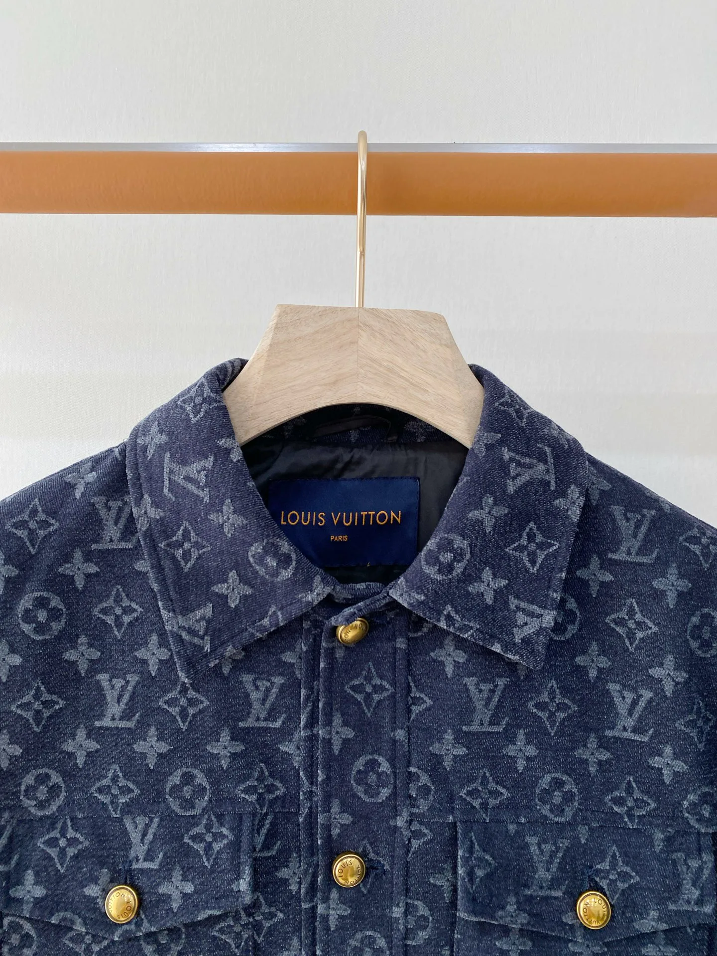 Куртки И Пуховики Мужские Louis Vuitton 18596358