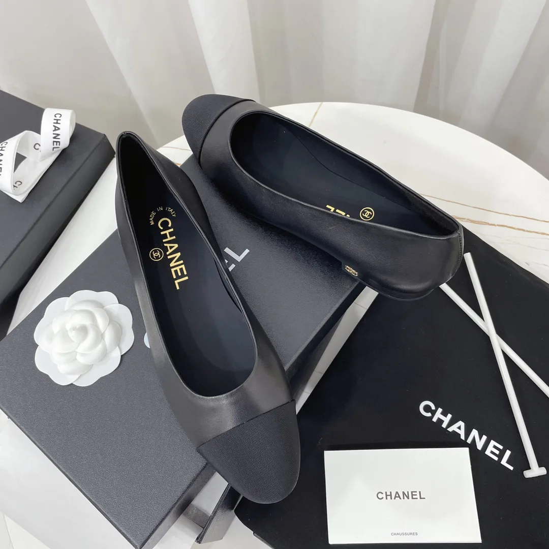 Women's Heels CHANEL 18083198