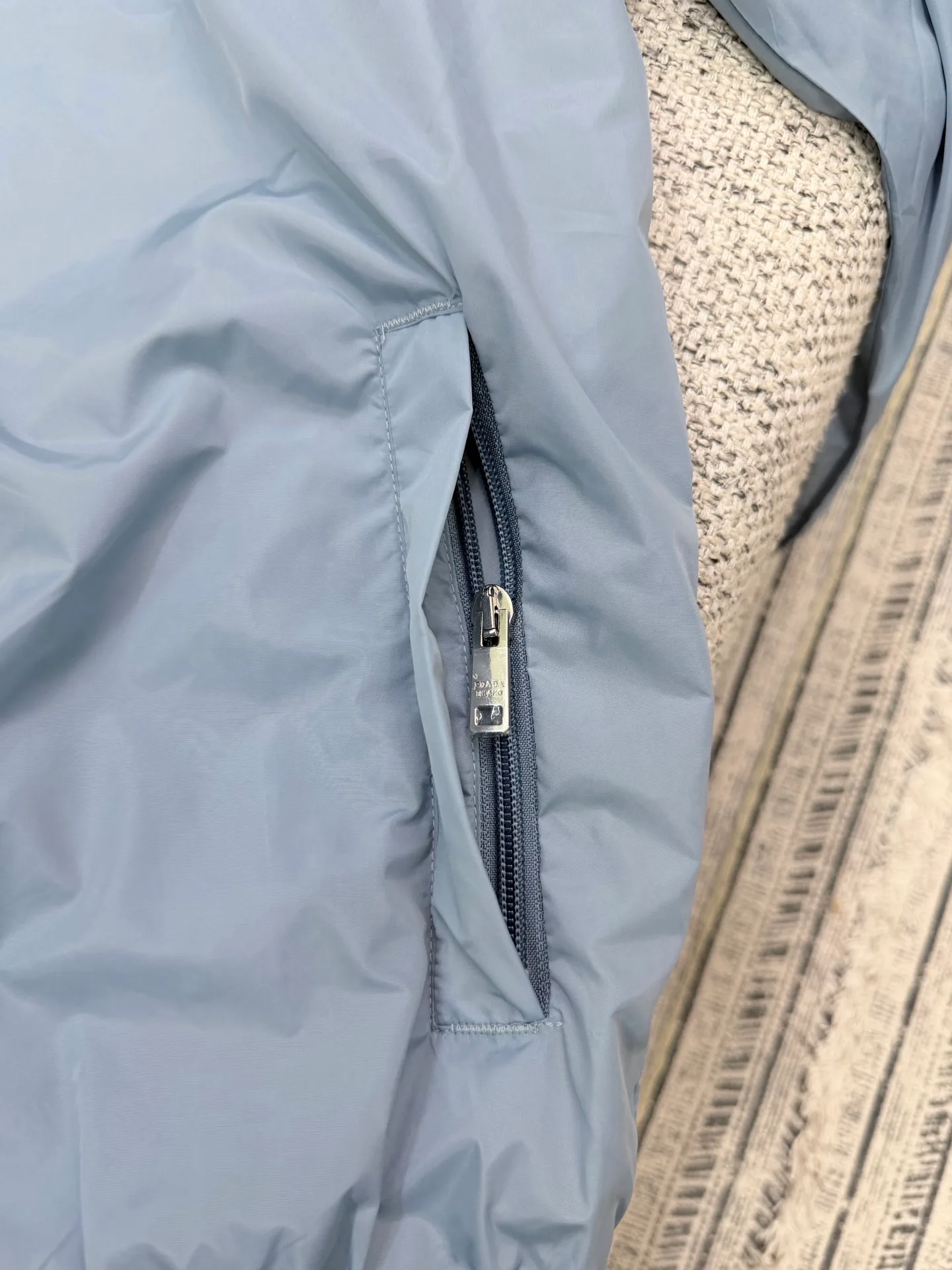 Men's Jackets And Down Jackets PRADA 18073971
