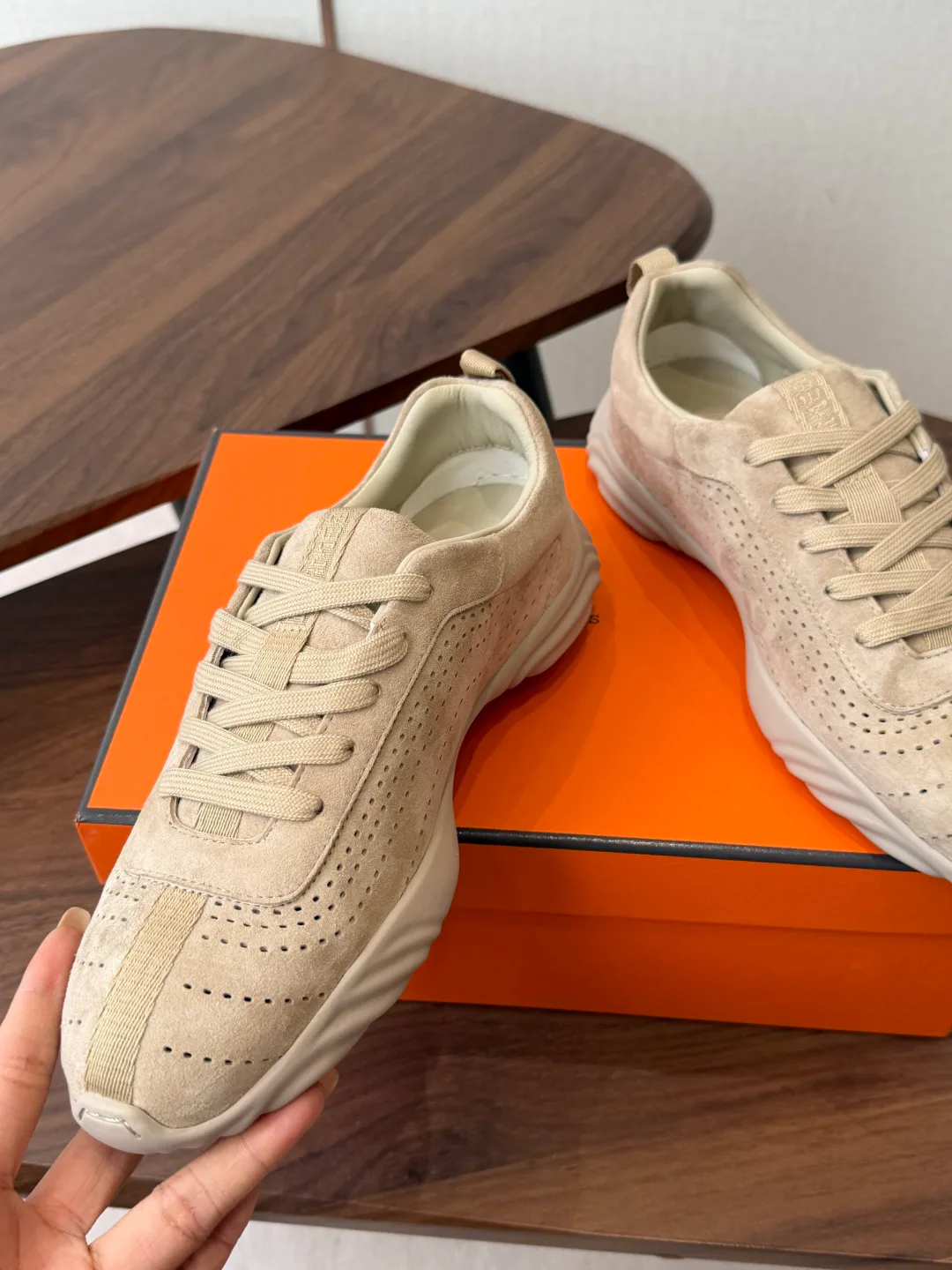Women's Sneakers HERMES 17128302