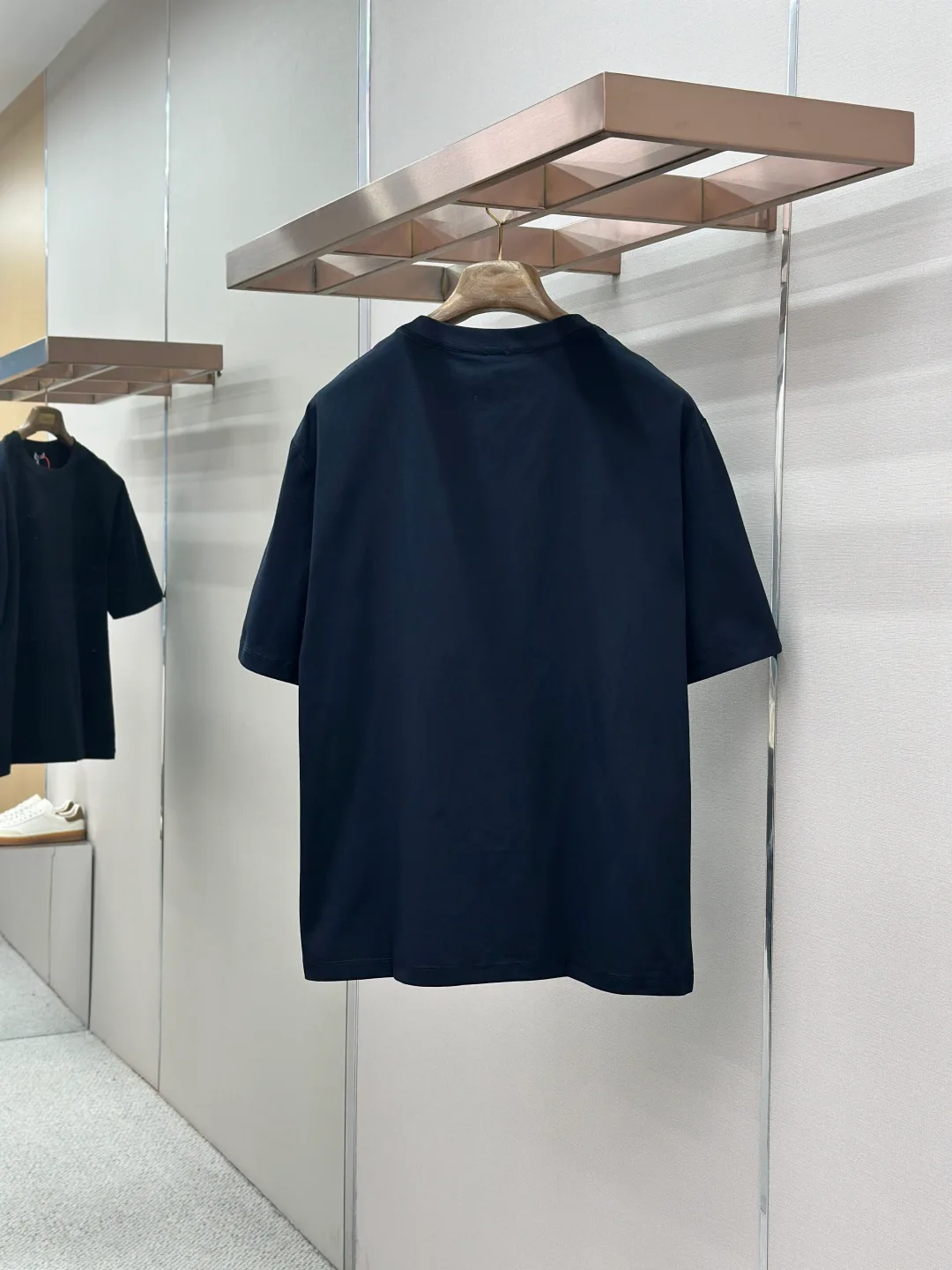 Women's T-Shirts LOEWE 18191136