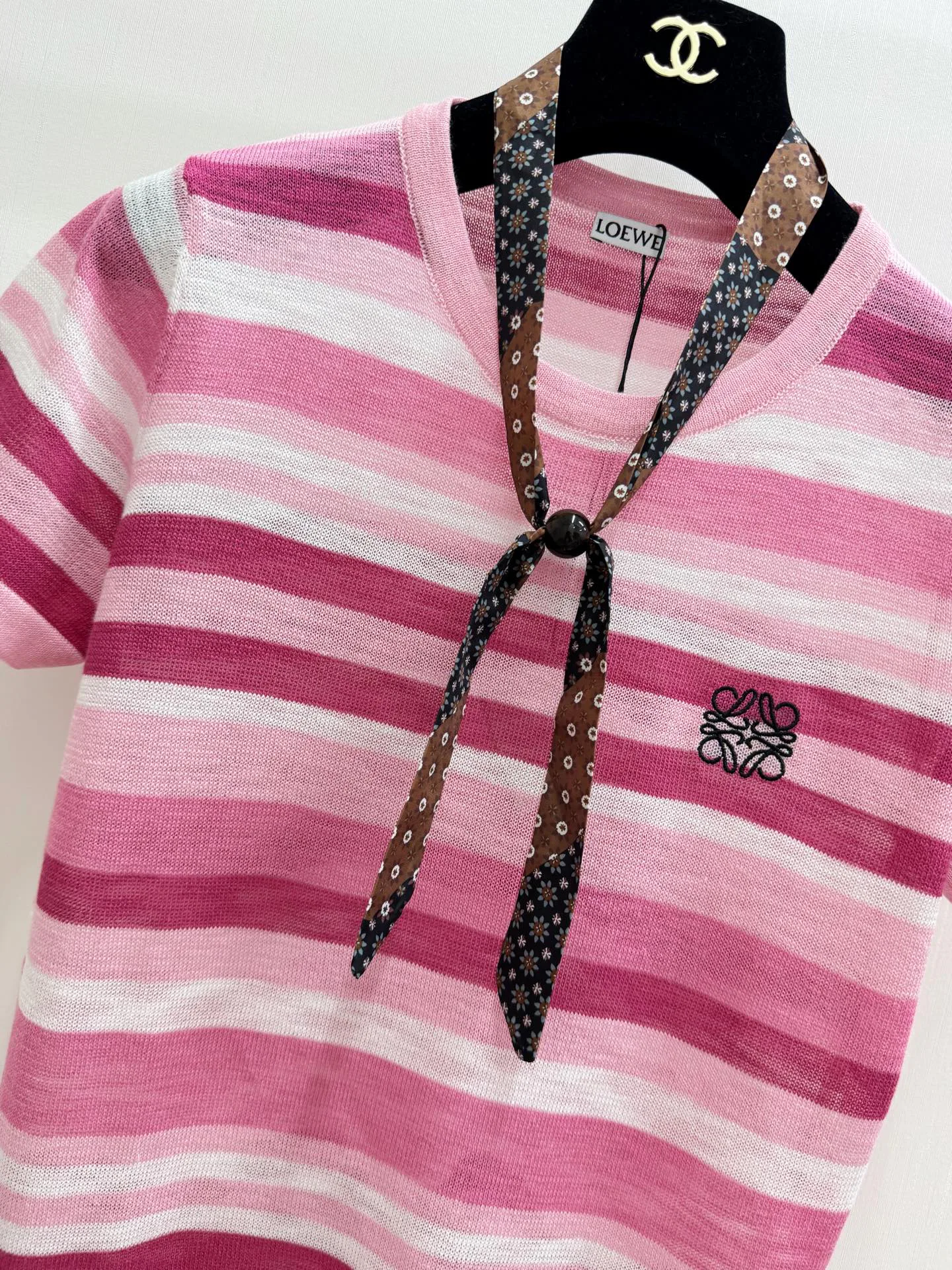 Women's T-Shirts LOEWE 17098955