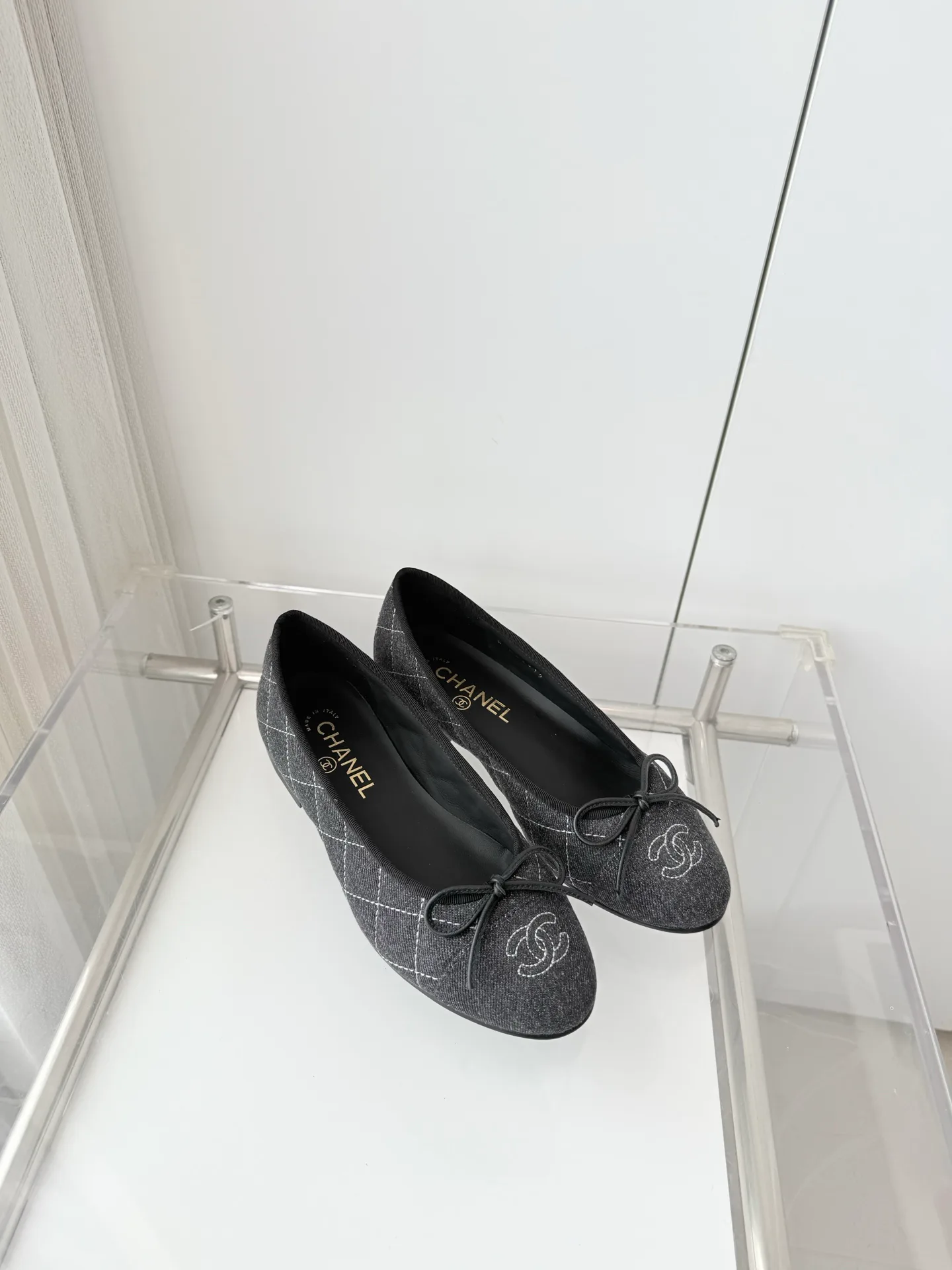 Women's Ballet Flats CHANEL 16971870