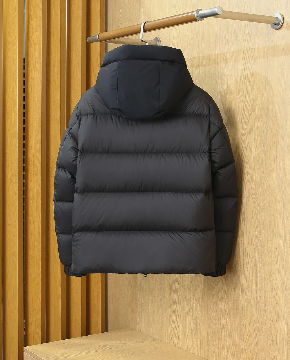 Men's Jackets And Down Jackets MONCLER 18510153