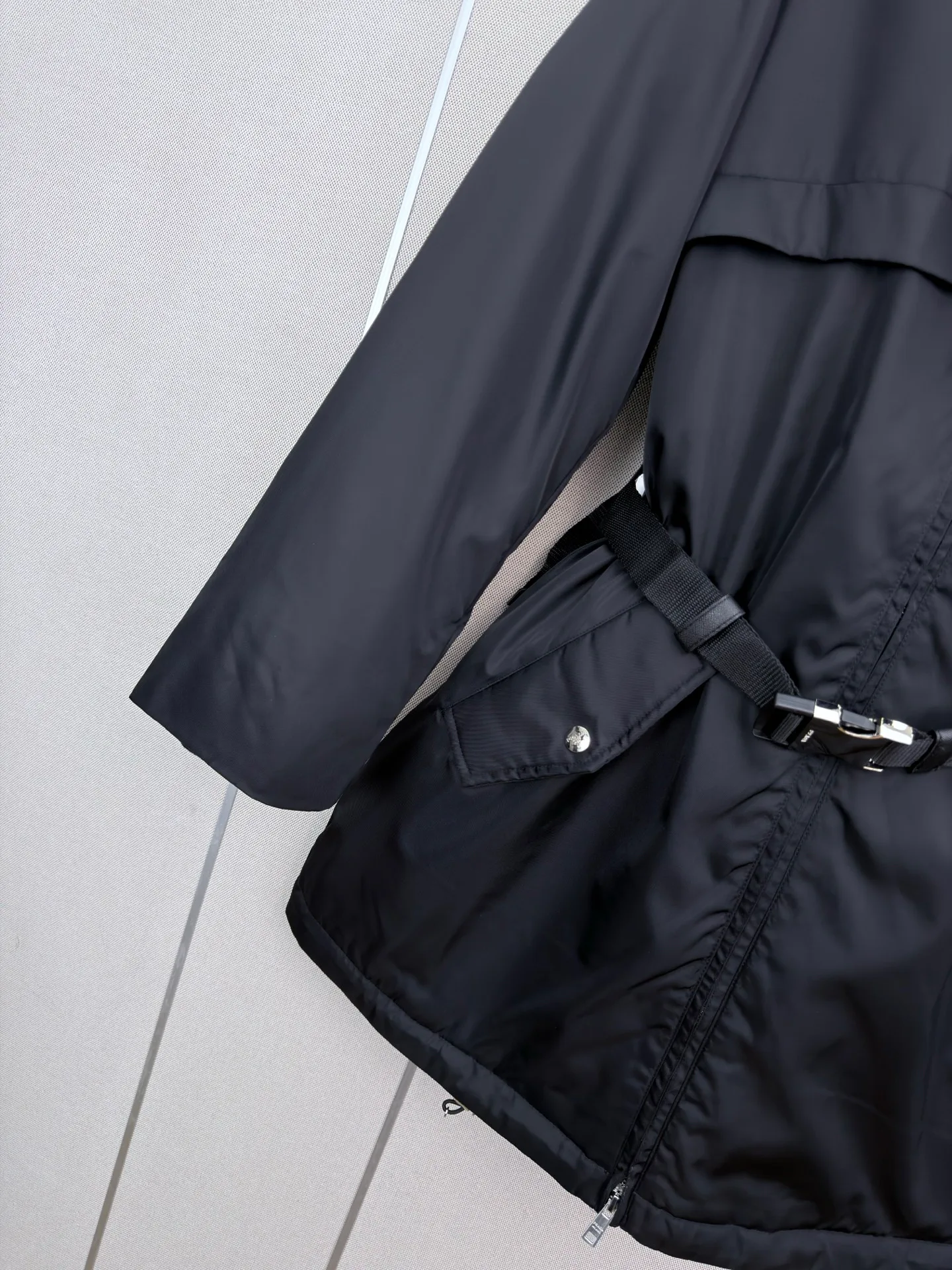 Women's Jackets And Down Jackets PRADA 18108499