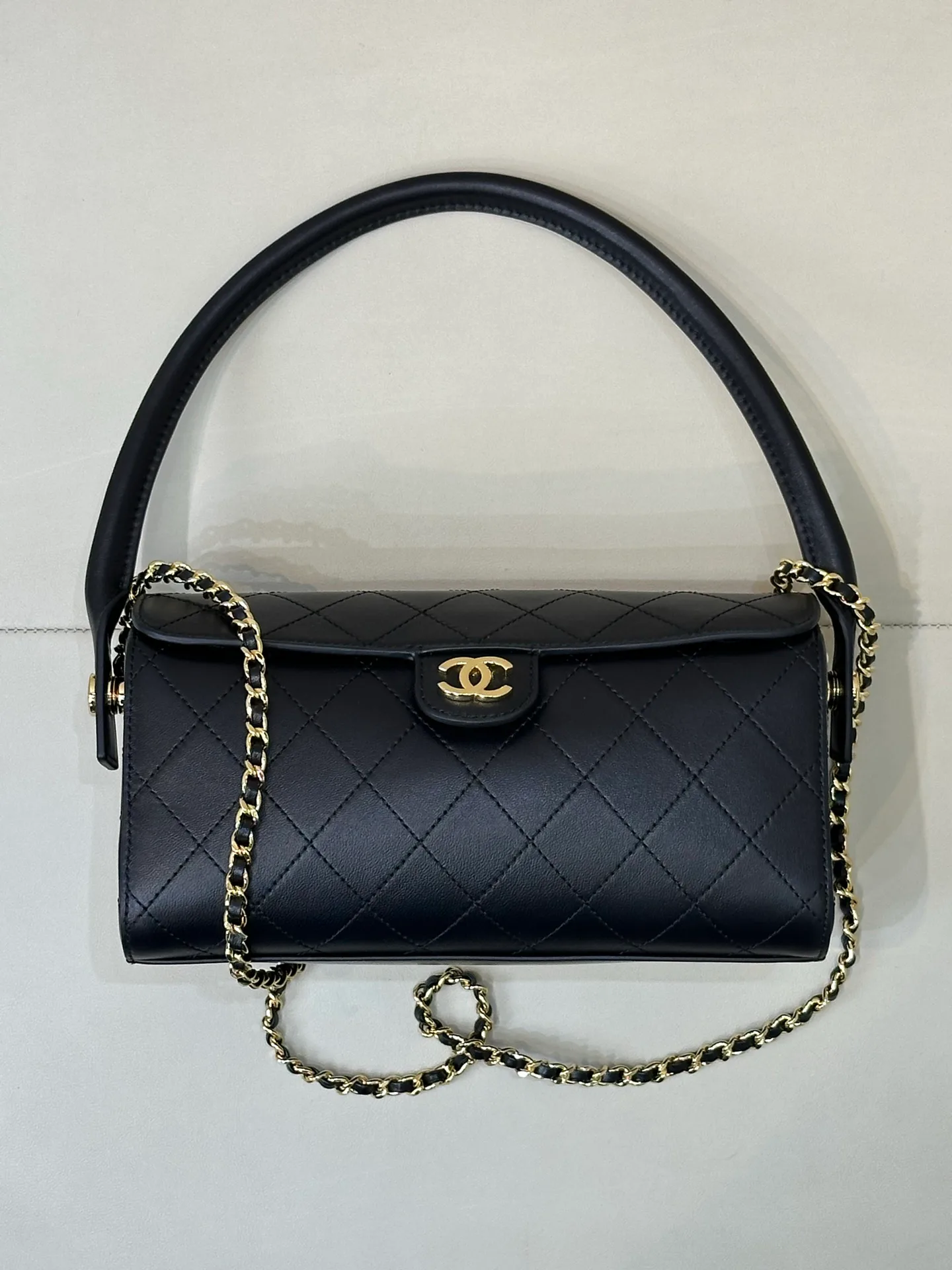 Women's Classic Handbags CHANEL 17376204