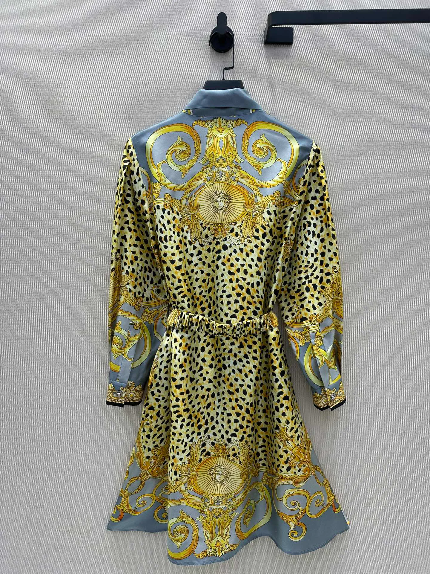 Платья Женские Versace 18580497