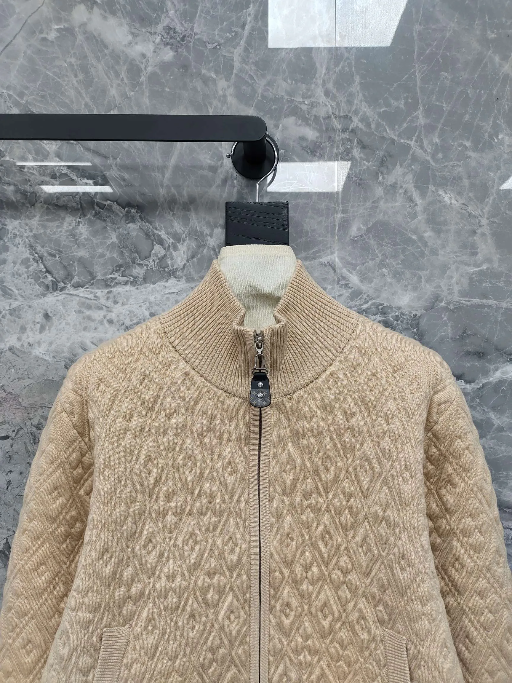 Women's Jumpers And Sweaters LOUIS VUITTON 18363287