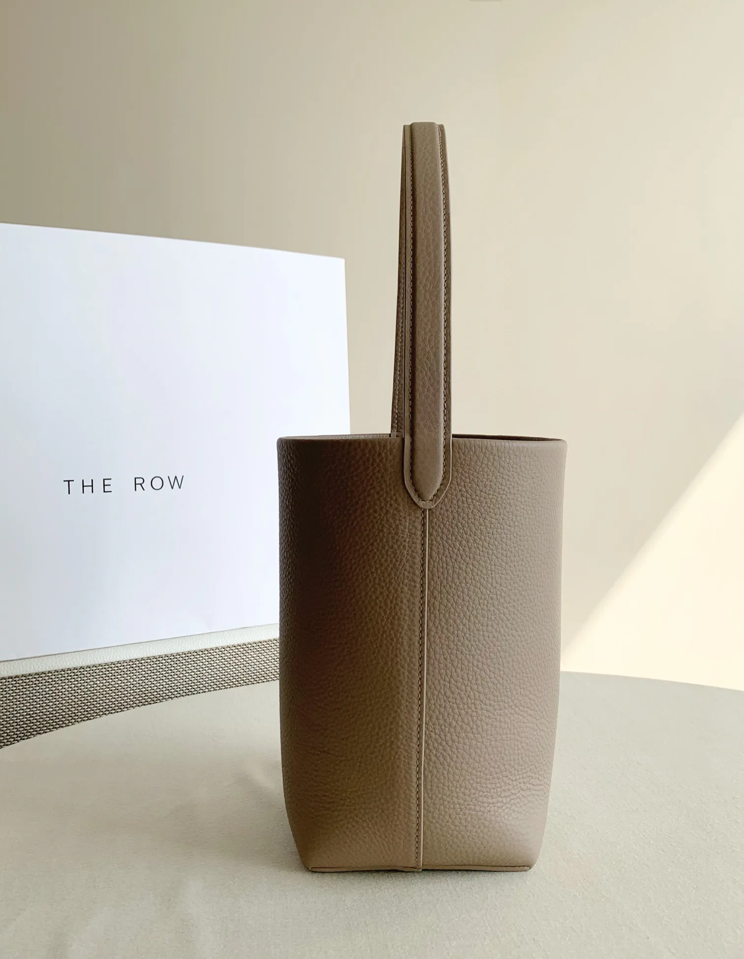 Women's Classic Handbags THE ROW 18070643