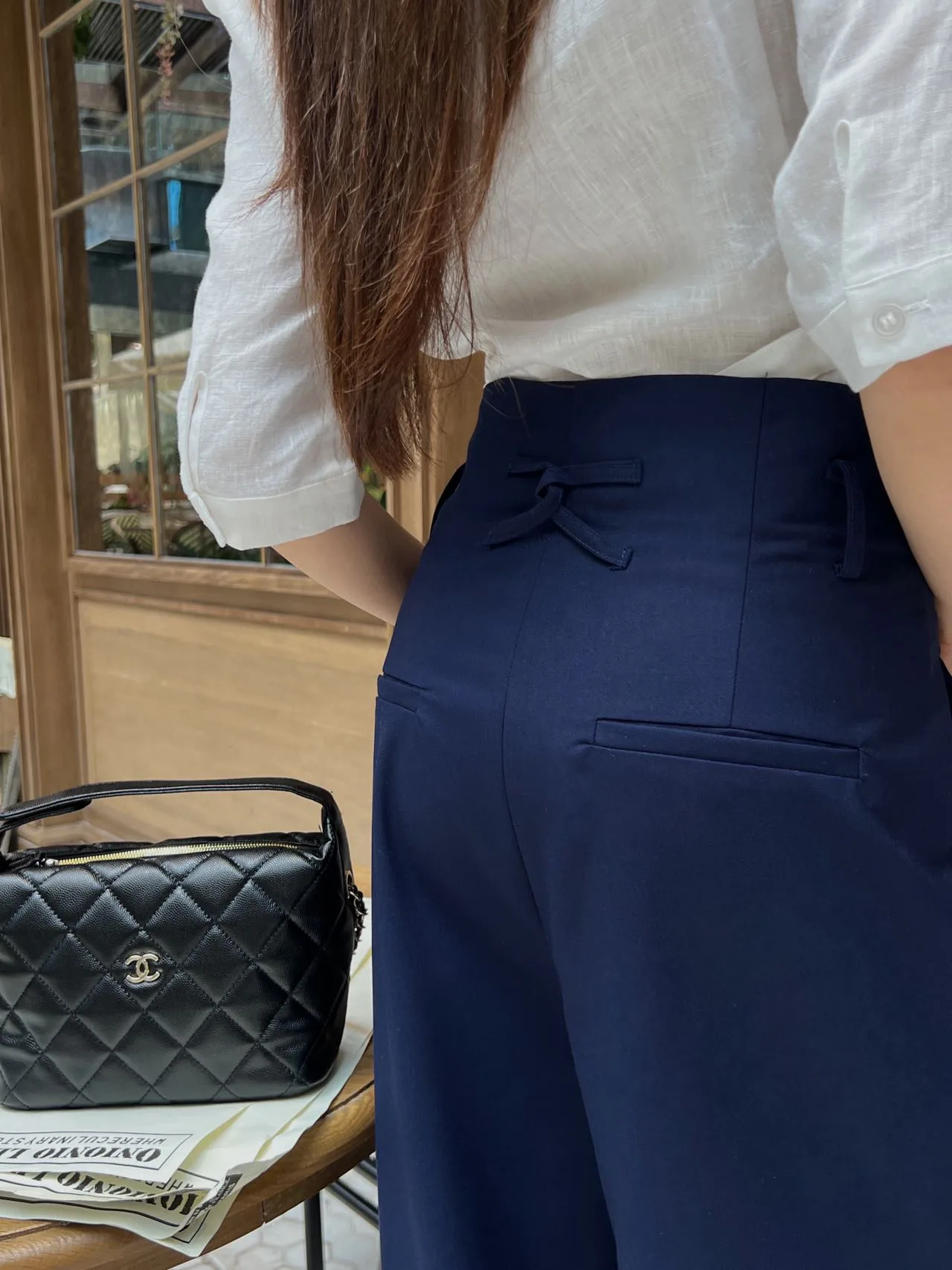 Women's Trousers CHANEL 18221145