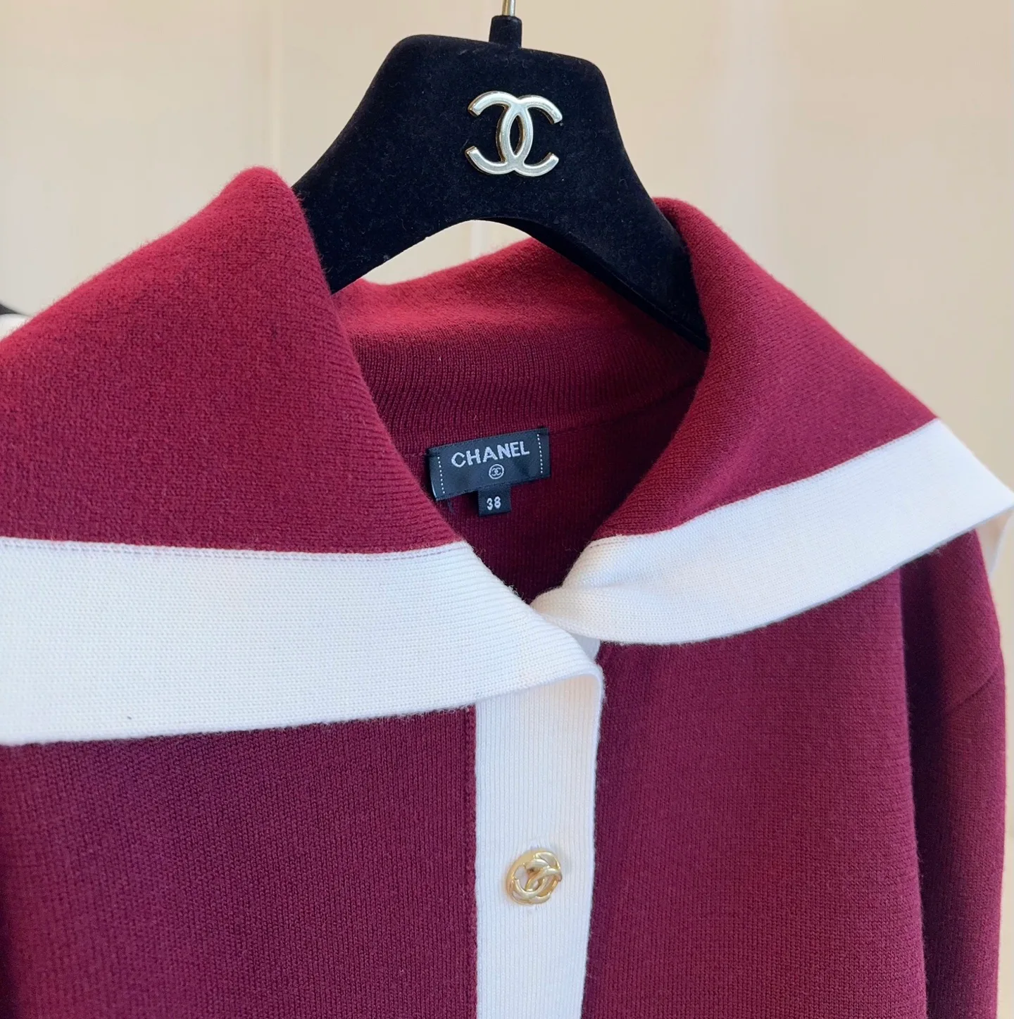Women's Jumpers And Sweaters CHANEL 17960301