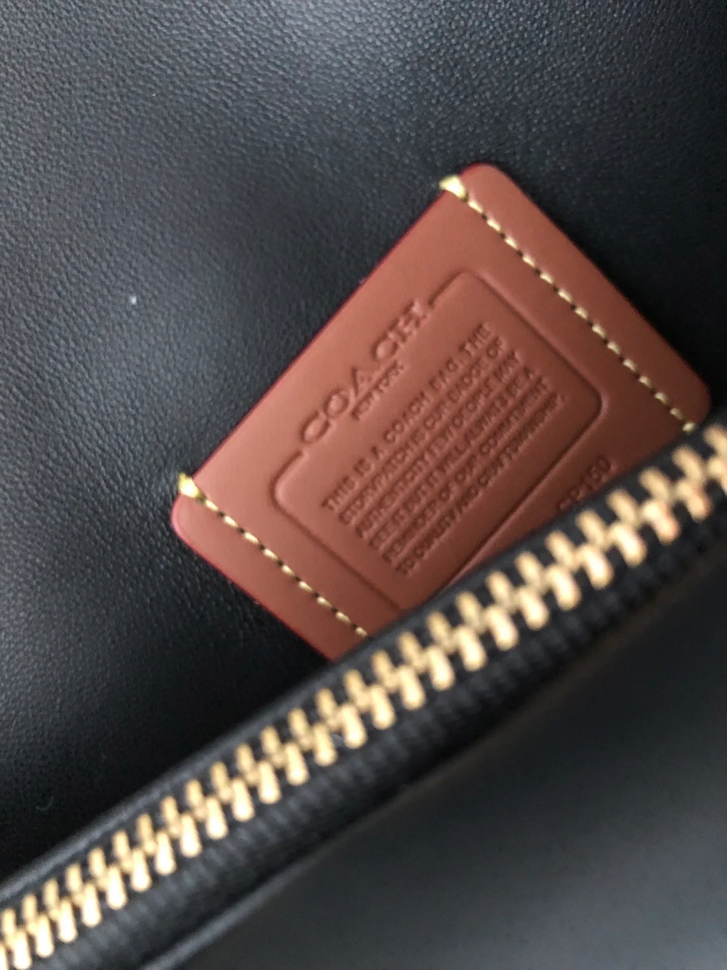 Women's Classic Handbags COACH 17960990