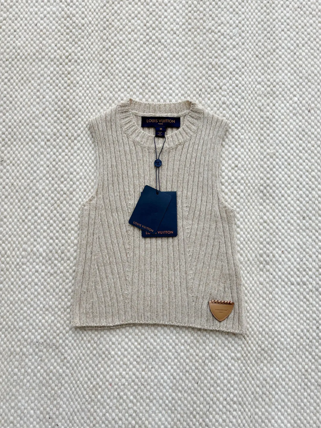Women's Vests LOUIS VUITTON 18388415