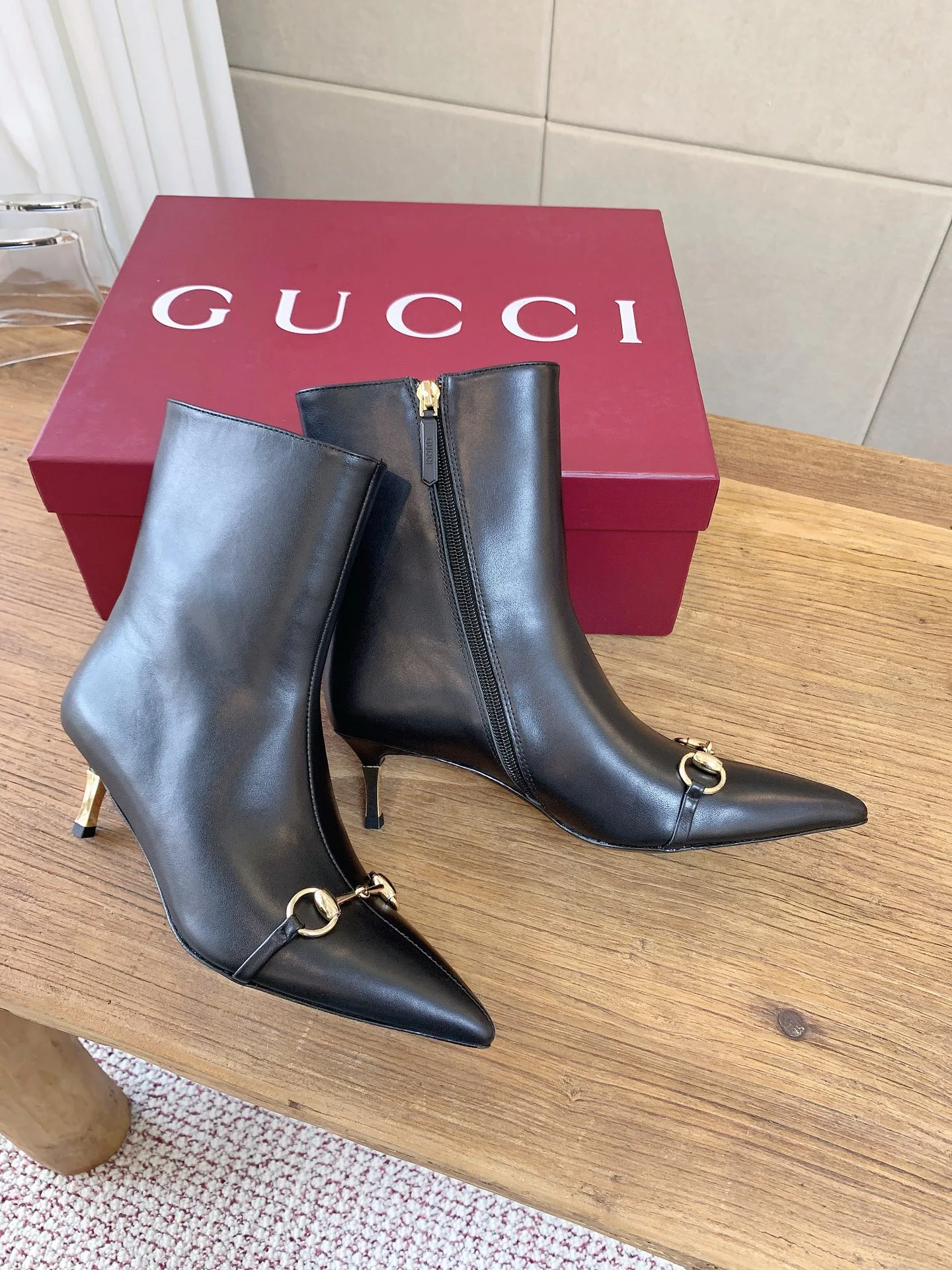 Women's Booties GUCCI 18159976