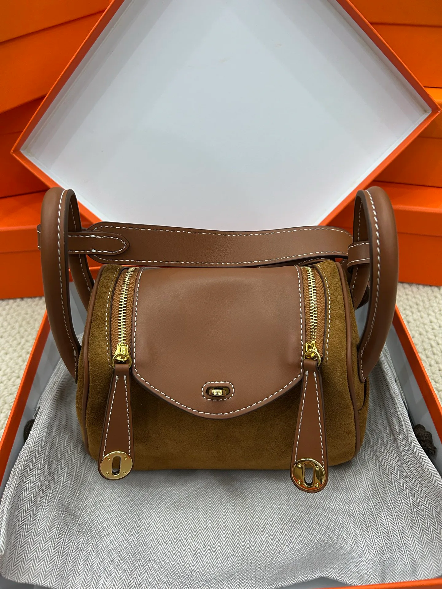 Women's Classic Handbags HERMES 19555763