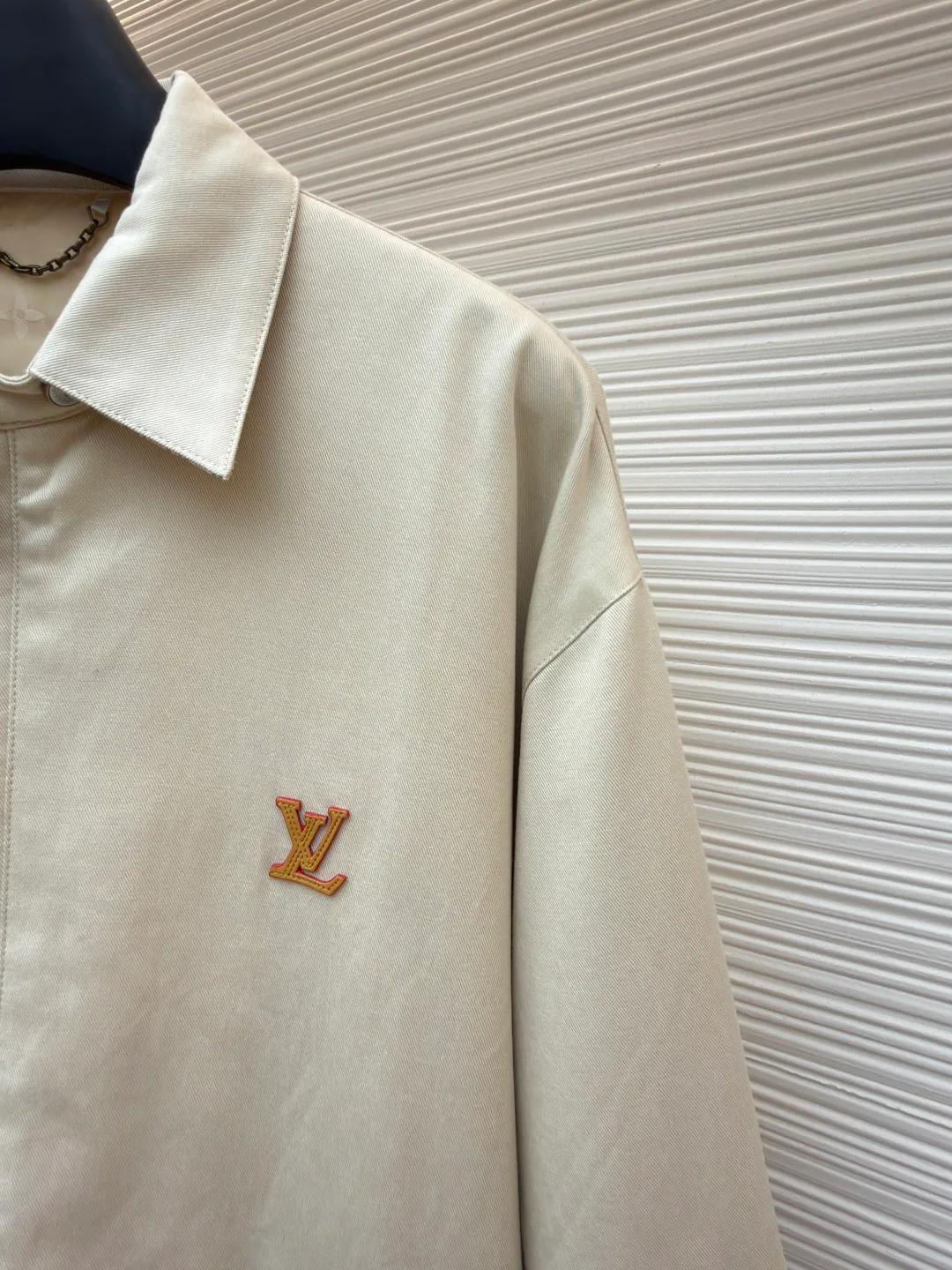 Men's Jackets And Down Jackets LOUIS VUITTON 18309048
