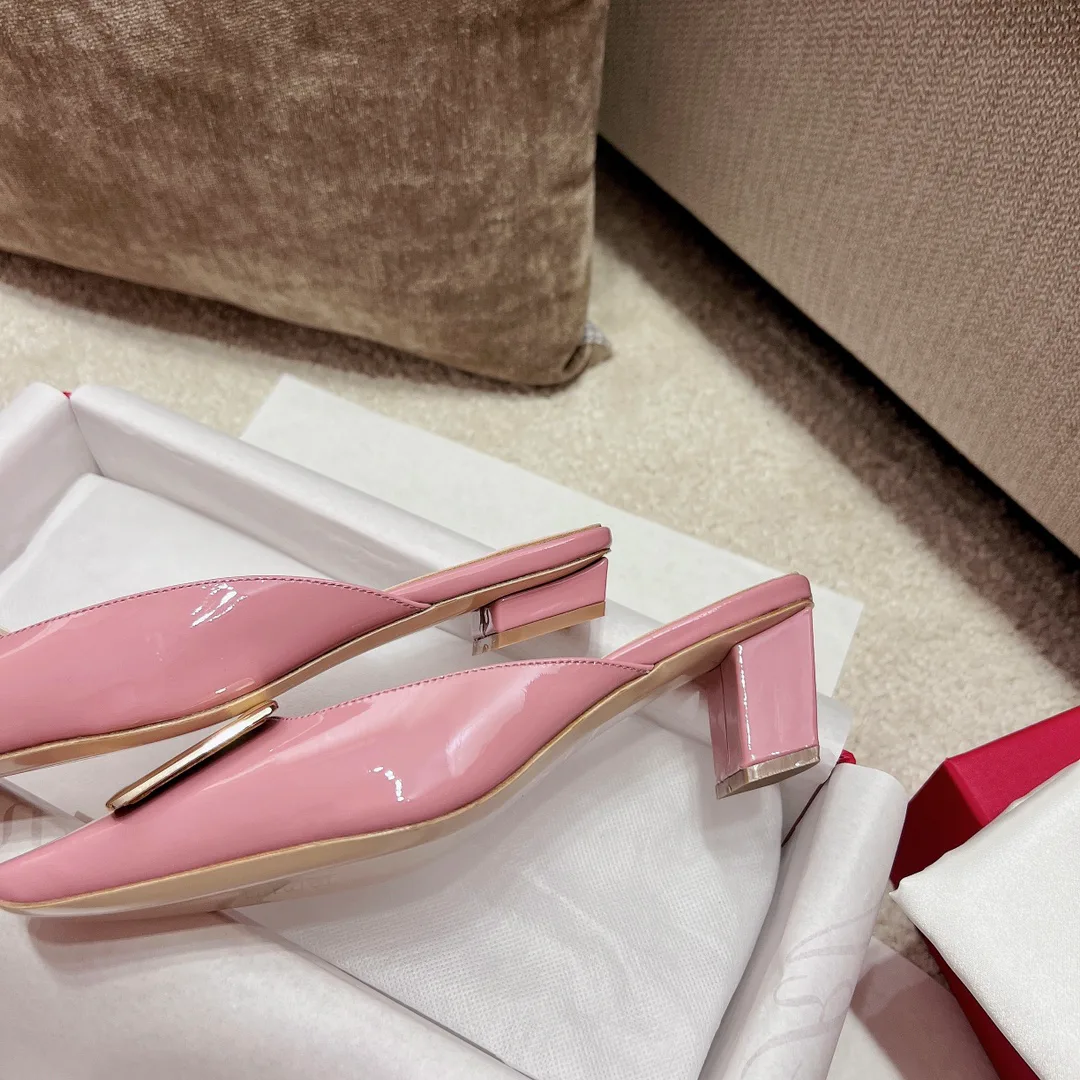 Women's Mules And Clogs ROGER VIVIER 17550691