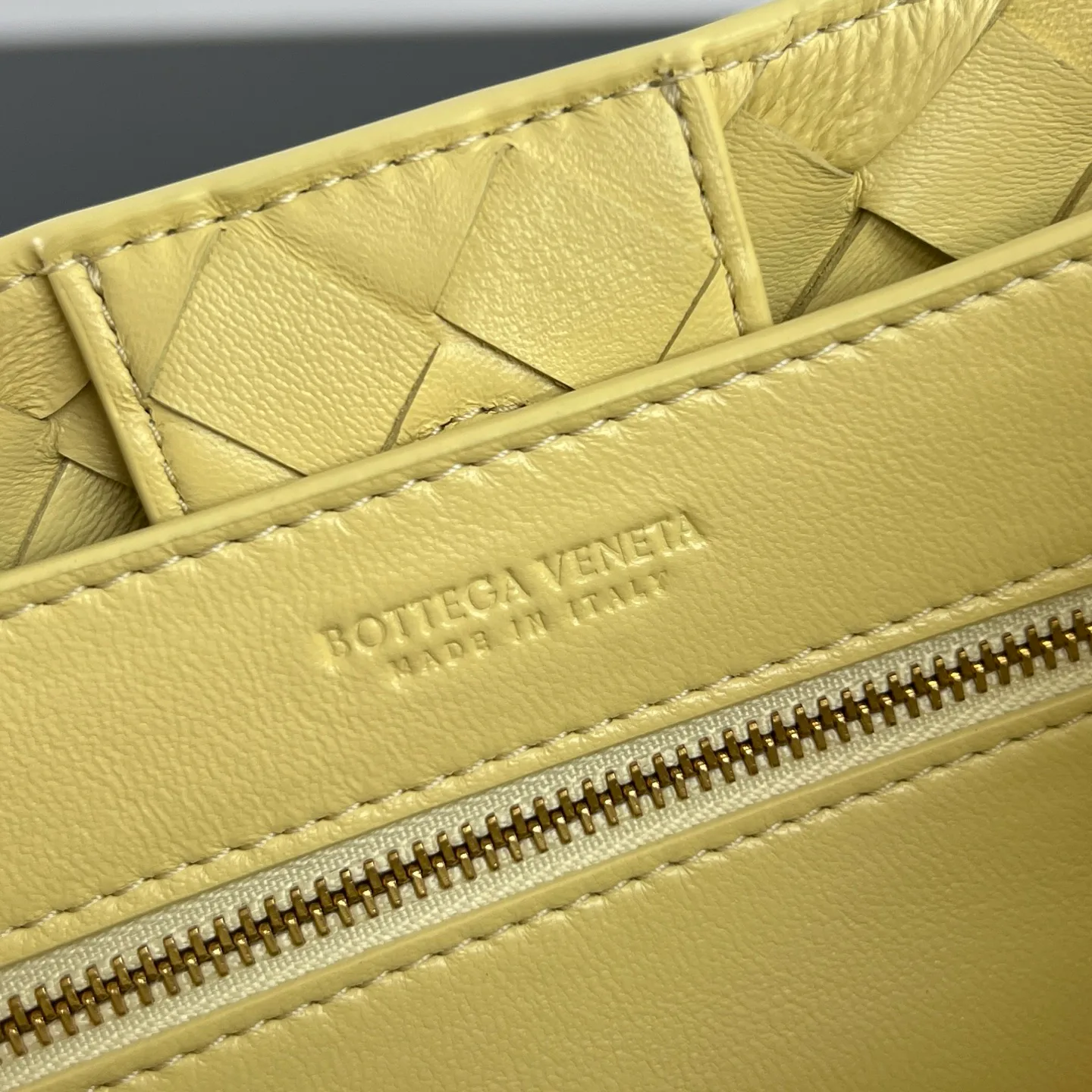 Women's Classic Handbags BOTTEGA VENETA 17112448