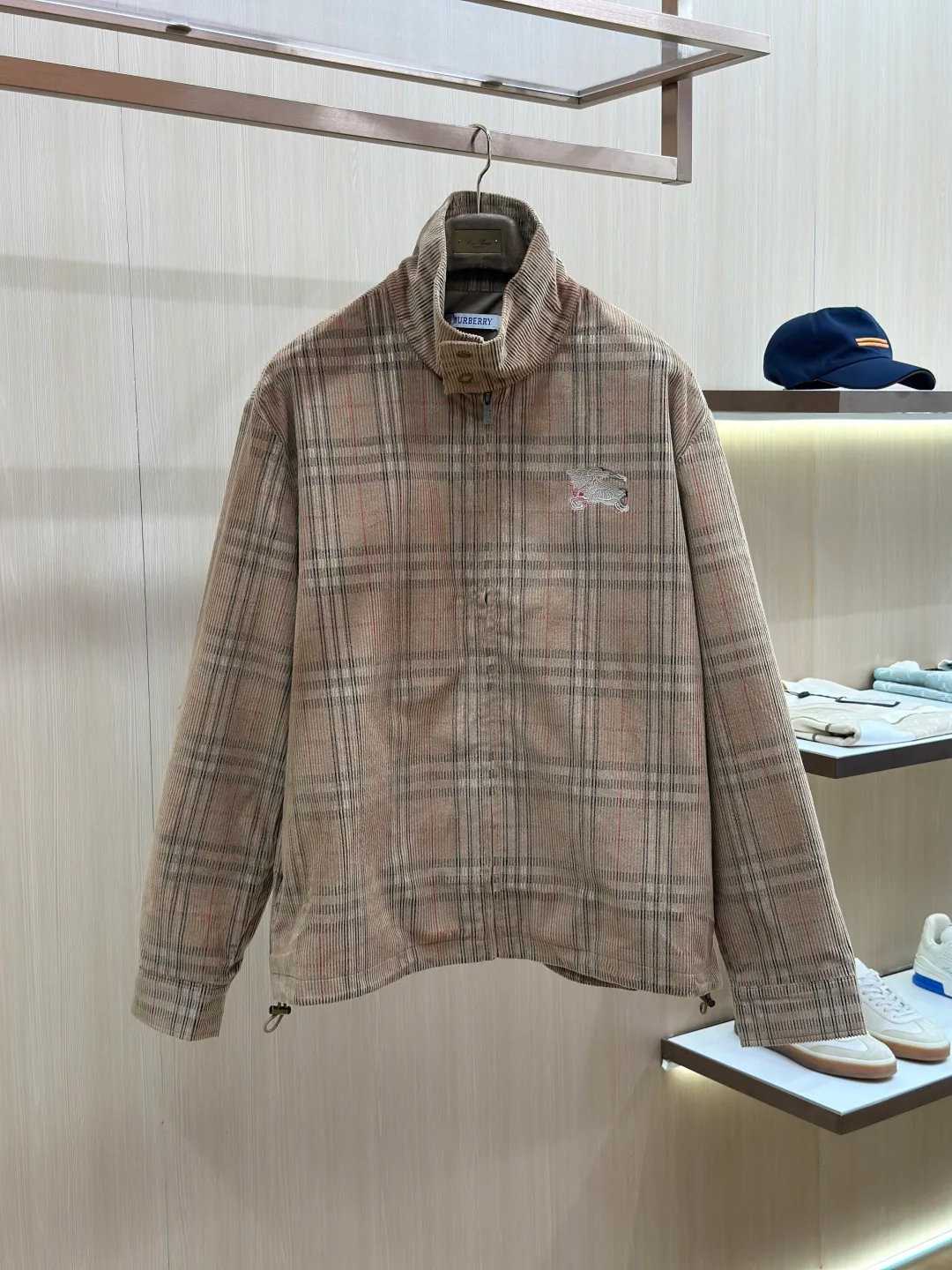 Куртки И Пуховики Мужские Burberry 18599289