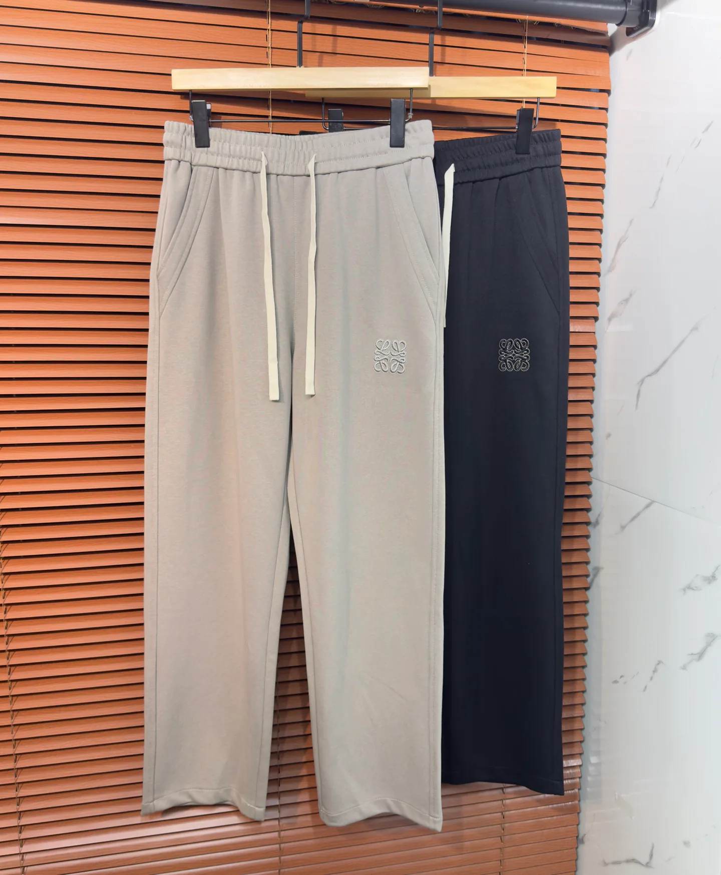 Men's Trousers LOEWE 18098314