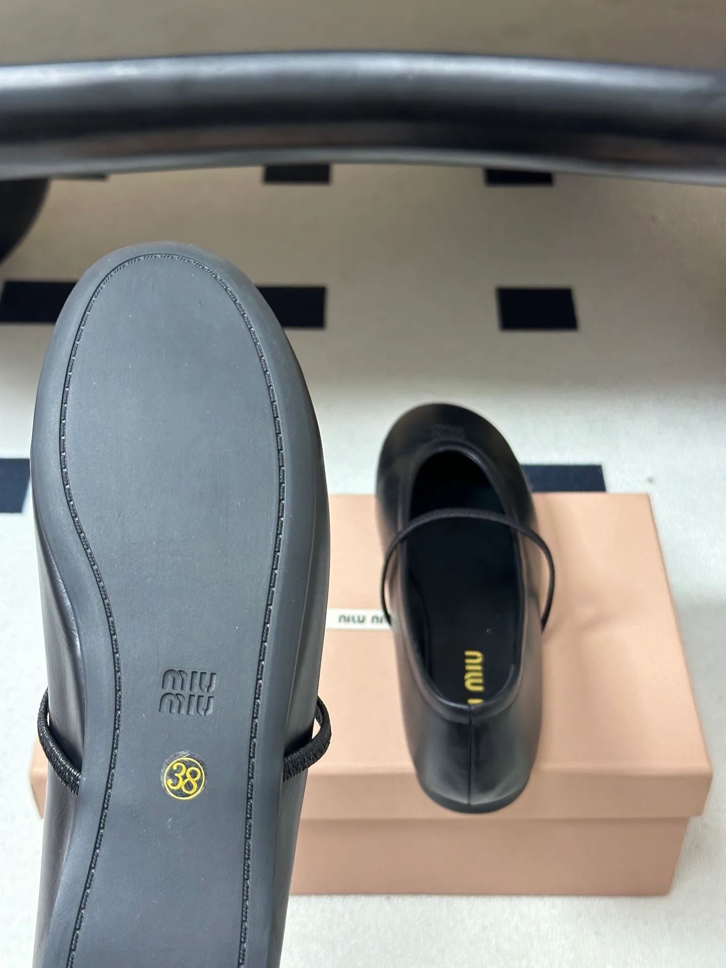 Women's Ballet Flats MIU MIU 17338397
