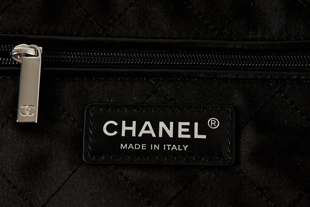 Women's Classic Handbags CHANEL 18065731