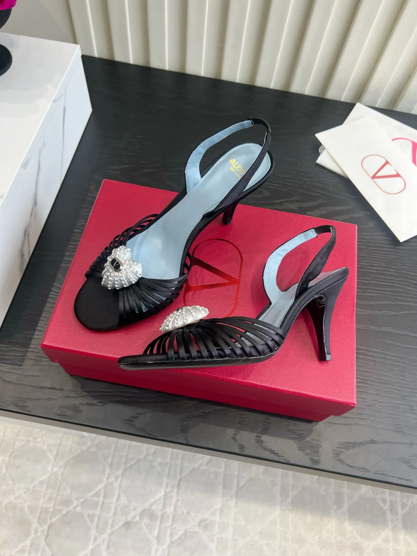 Women's Open-Toe Sandals VALENTINO 18322866