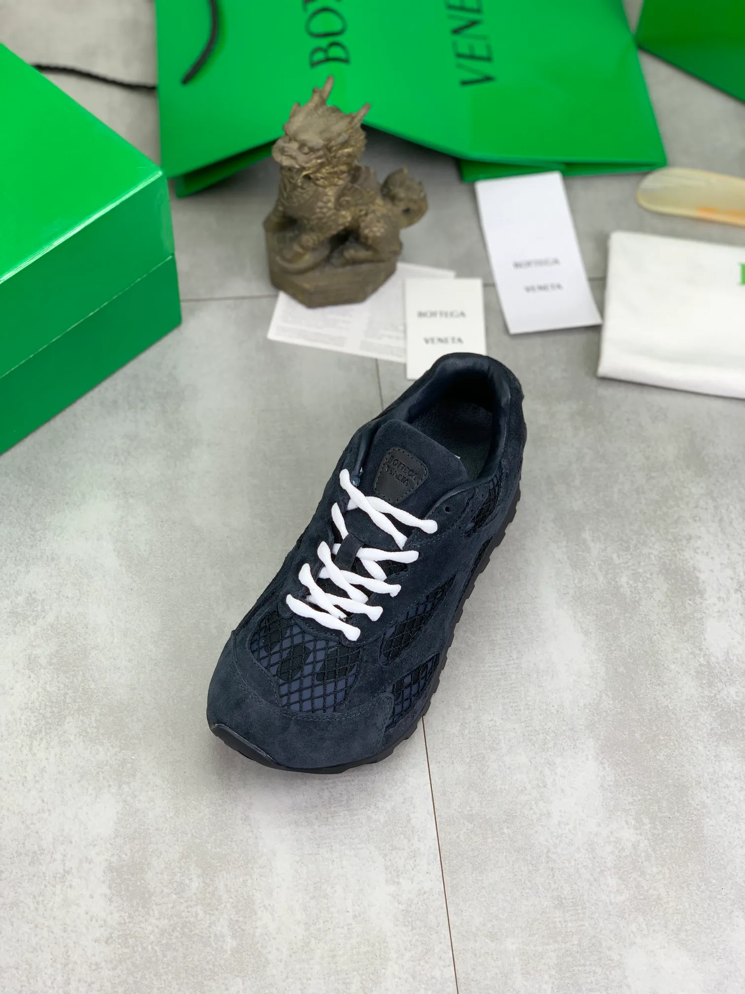 Women's Sneakers BOTTEGA VENETA 18365183