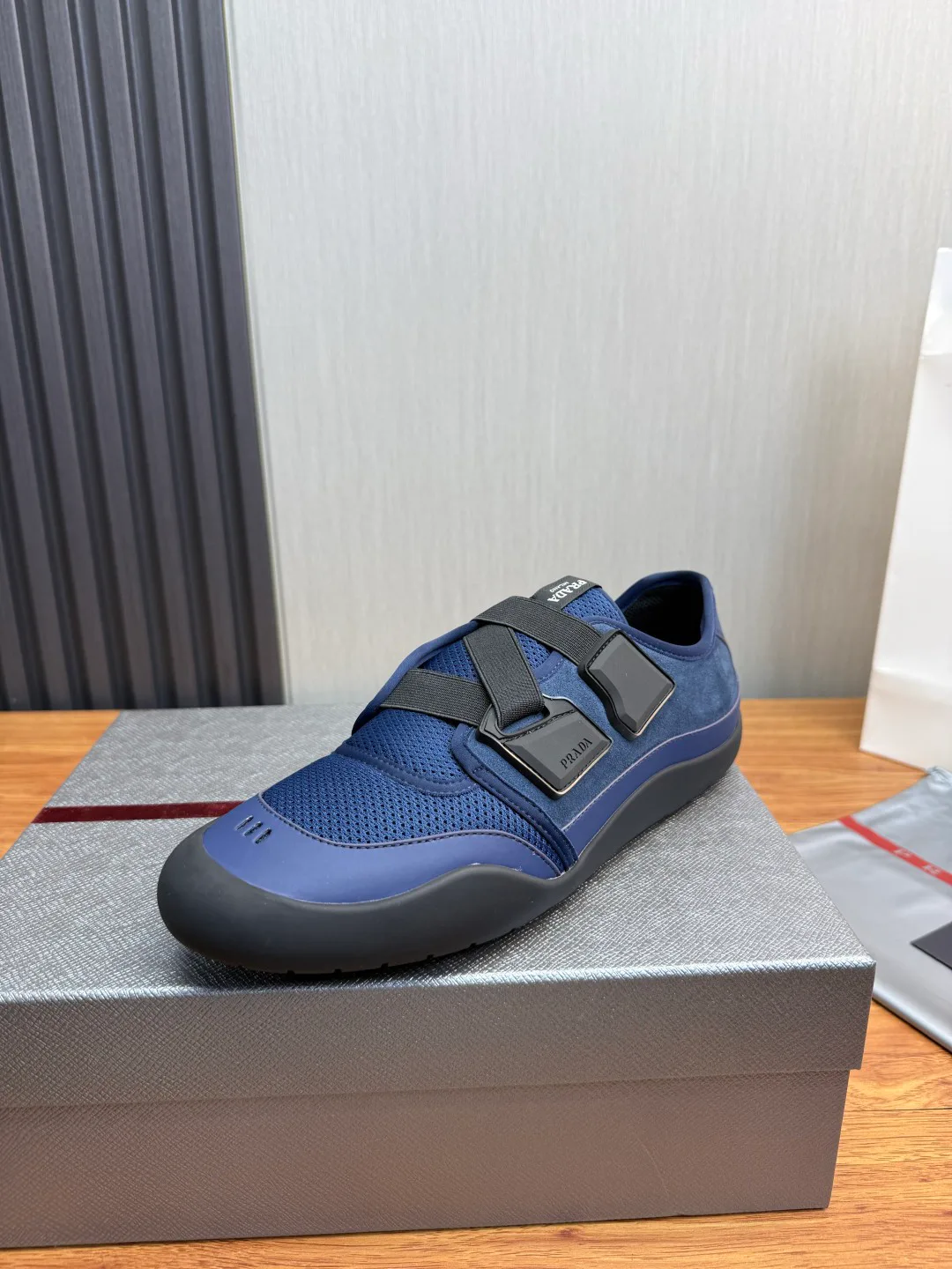 Men's Sneakers PRADA 17814120