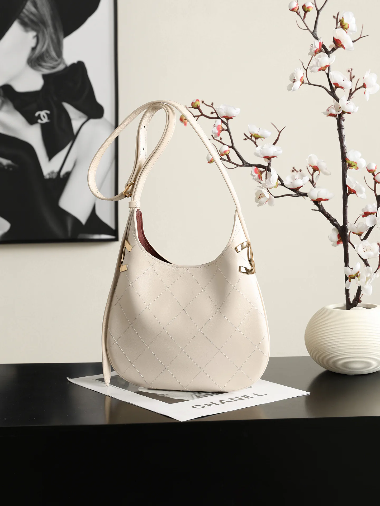 Women's Classic Handbags CHANEL 18147710