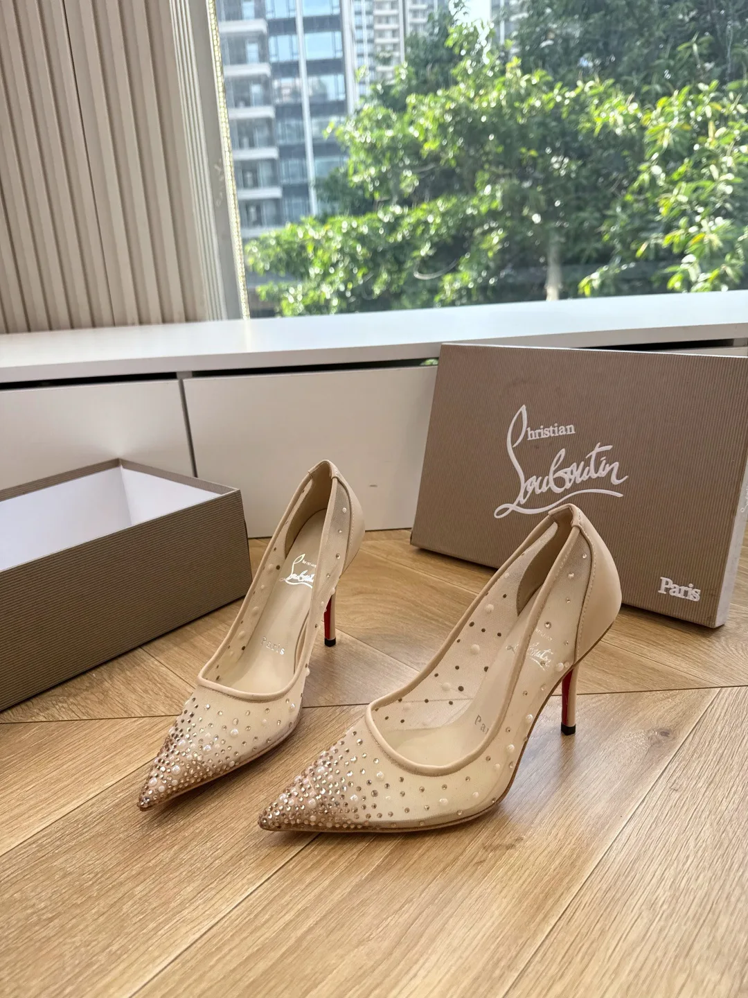 Women's Heels CHRISTIAN LOUBOUTIN 17480780