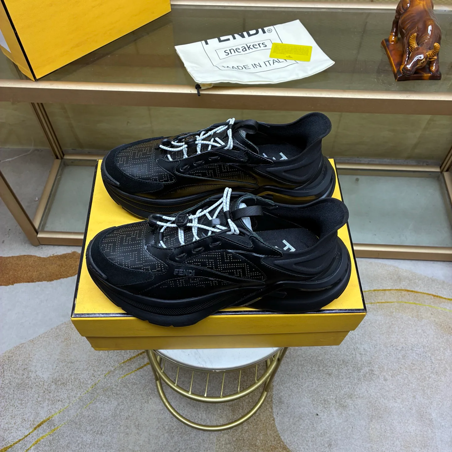 Men's Sneakers FENDI 18516340
