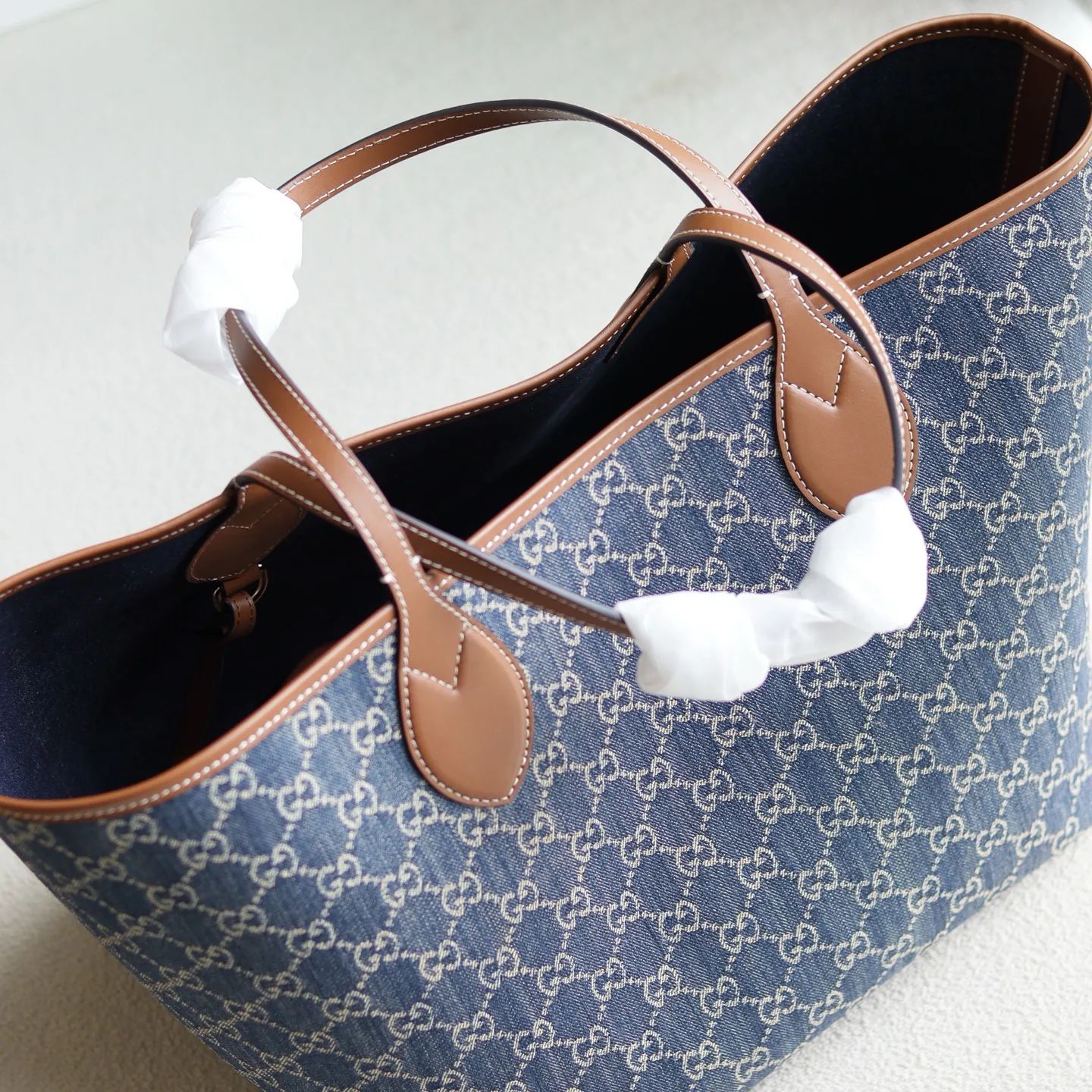 Women's Classic Handbags GUCCI 17872492