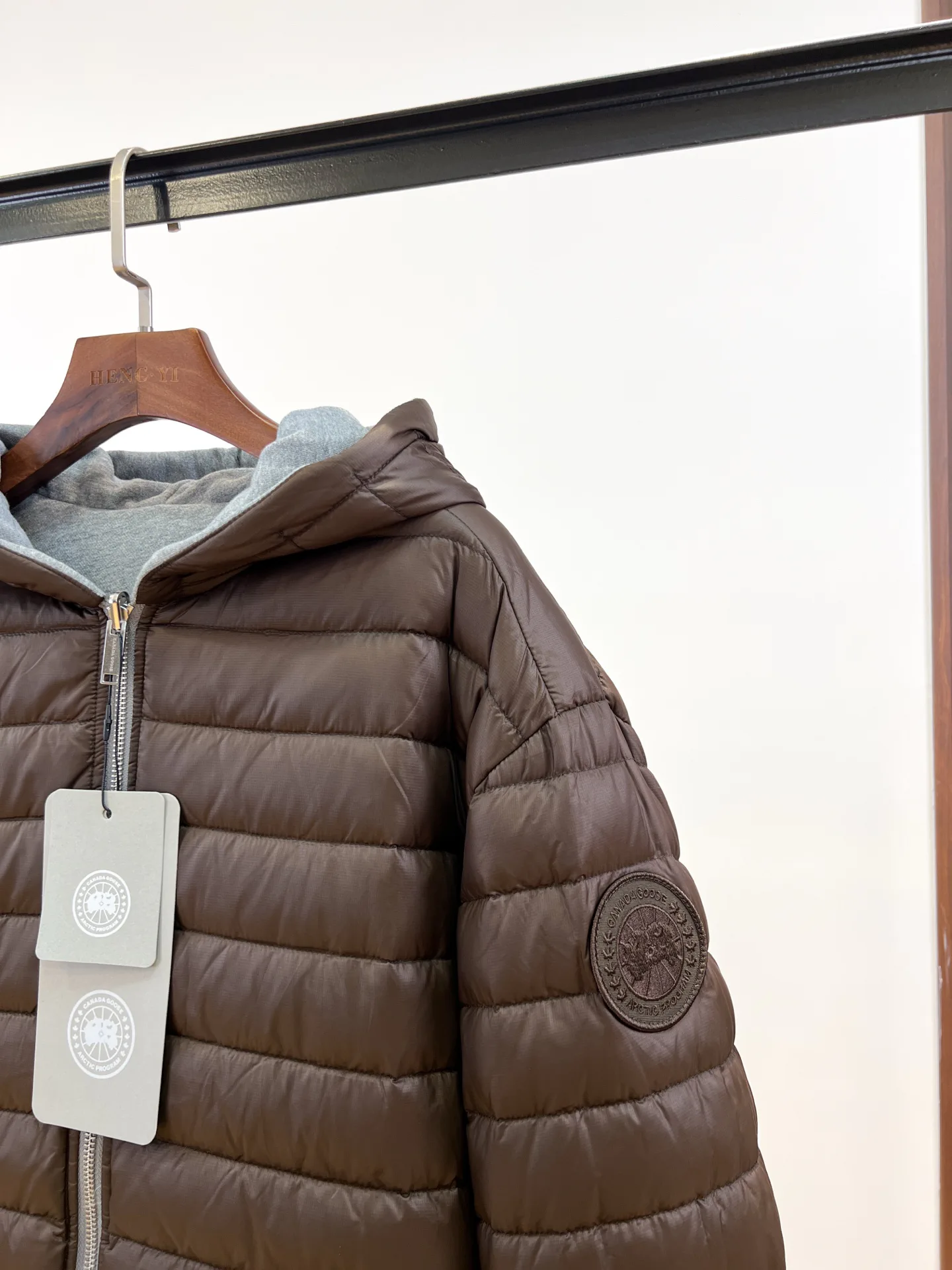 Women's Jackets And Down Jackets CANADA GOOSE 17964812