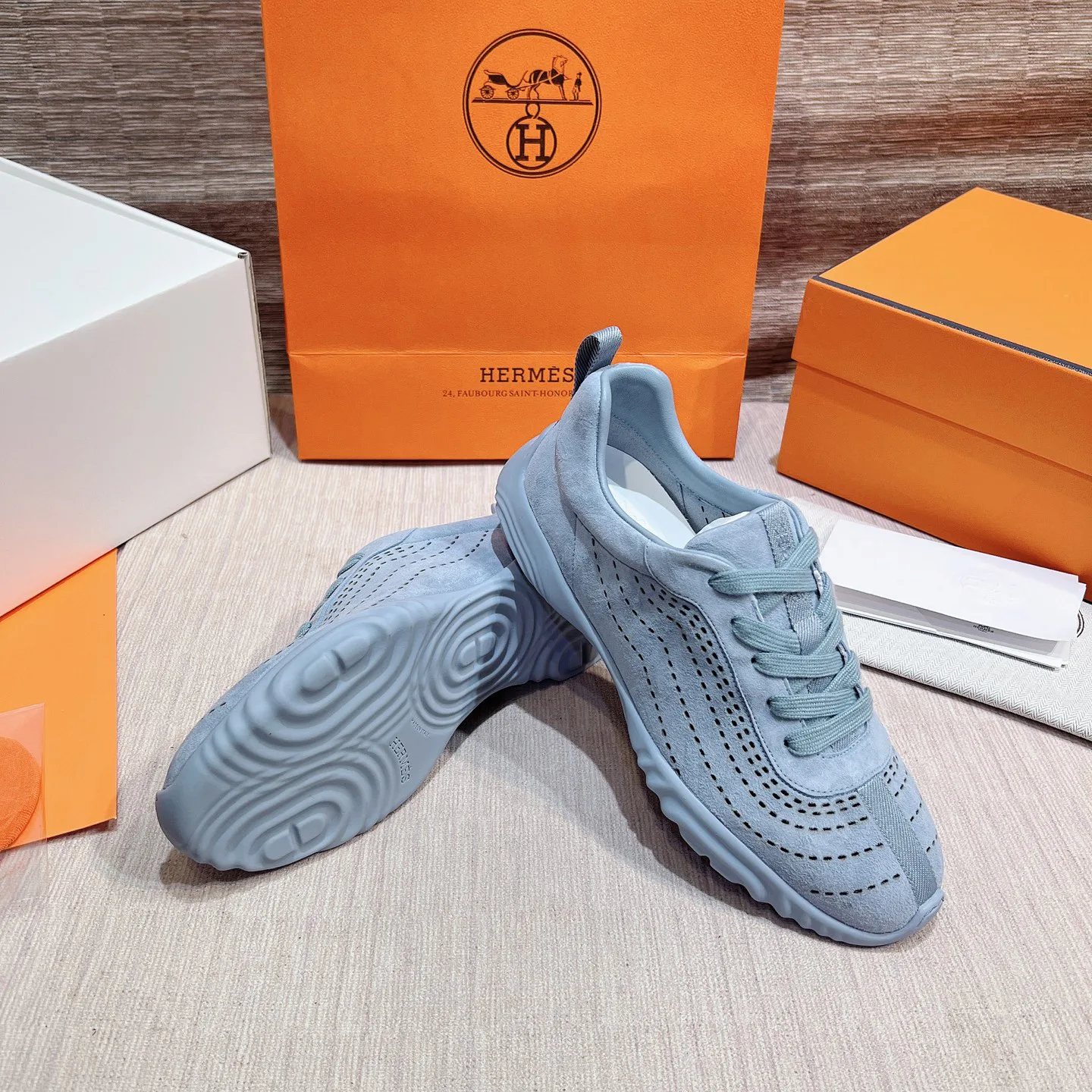 Men's Sneakers HERMES 17749565
